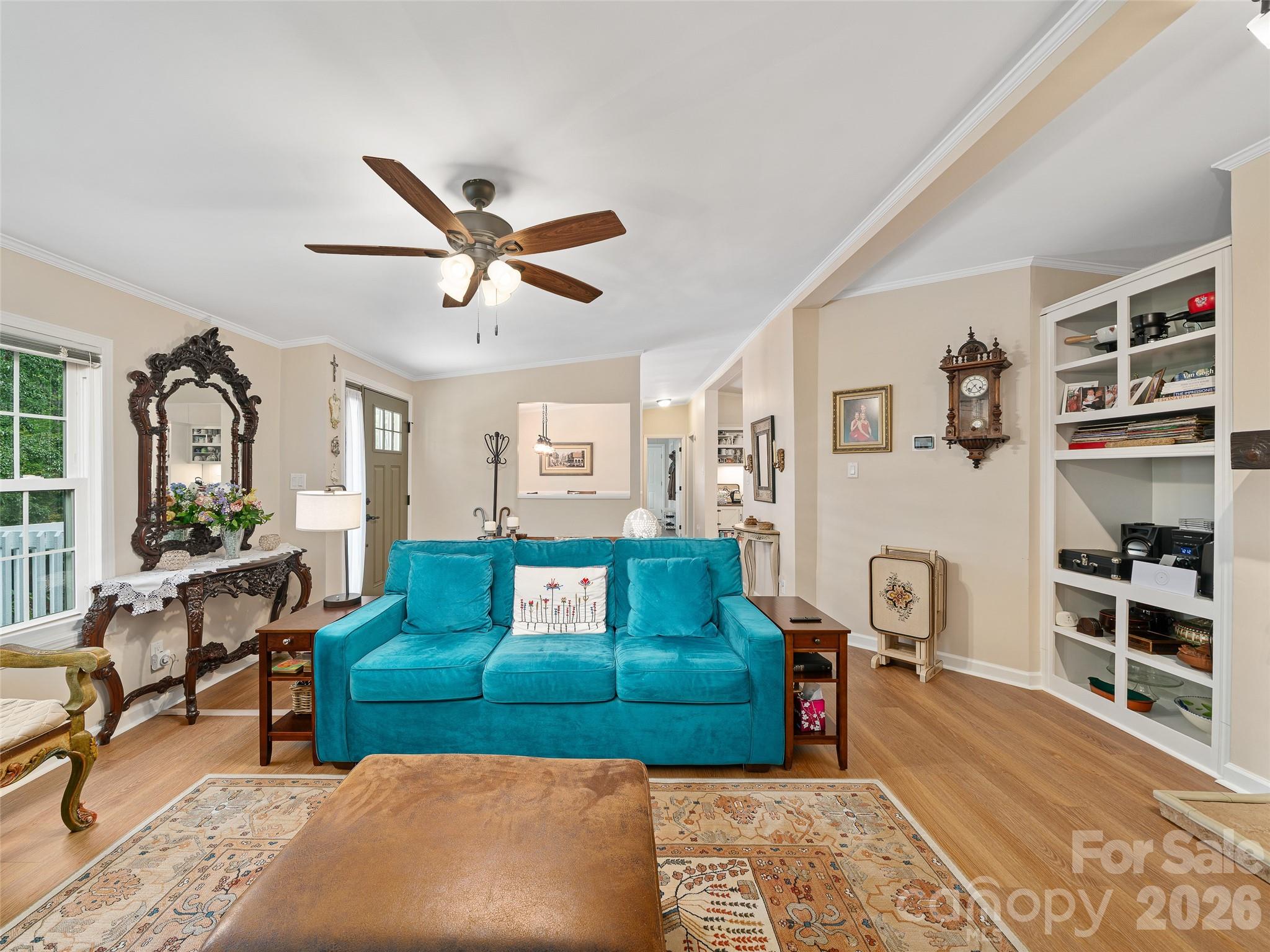 main property photo 8