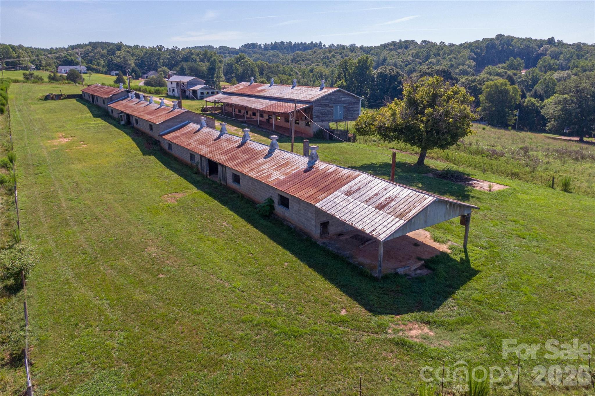 main property photo 14