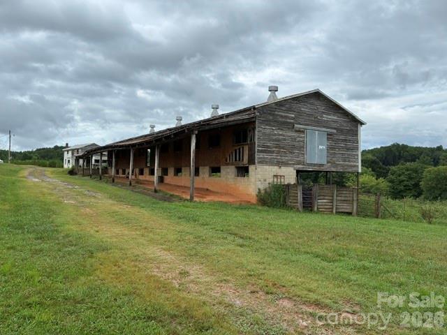 main property photo 18