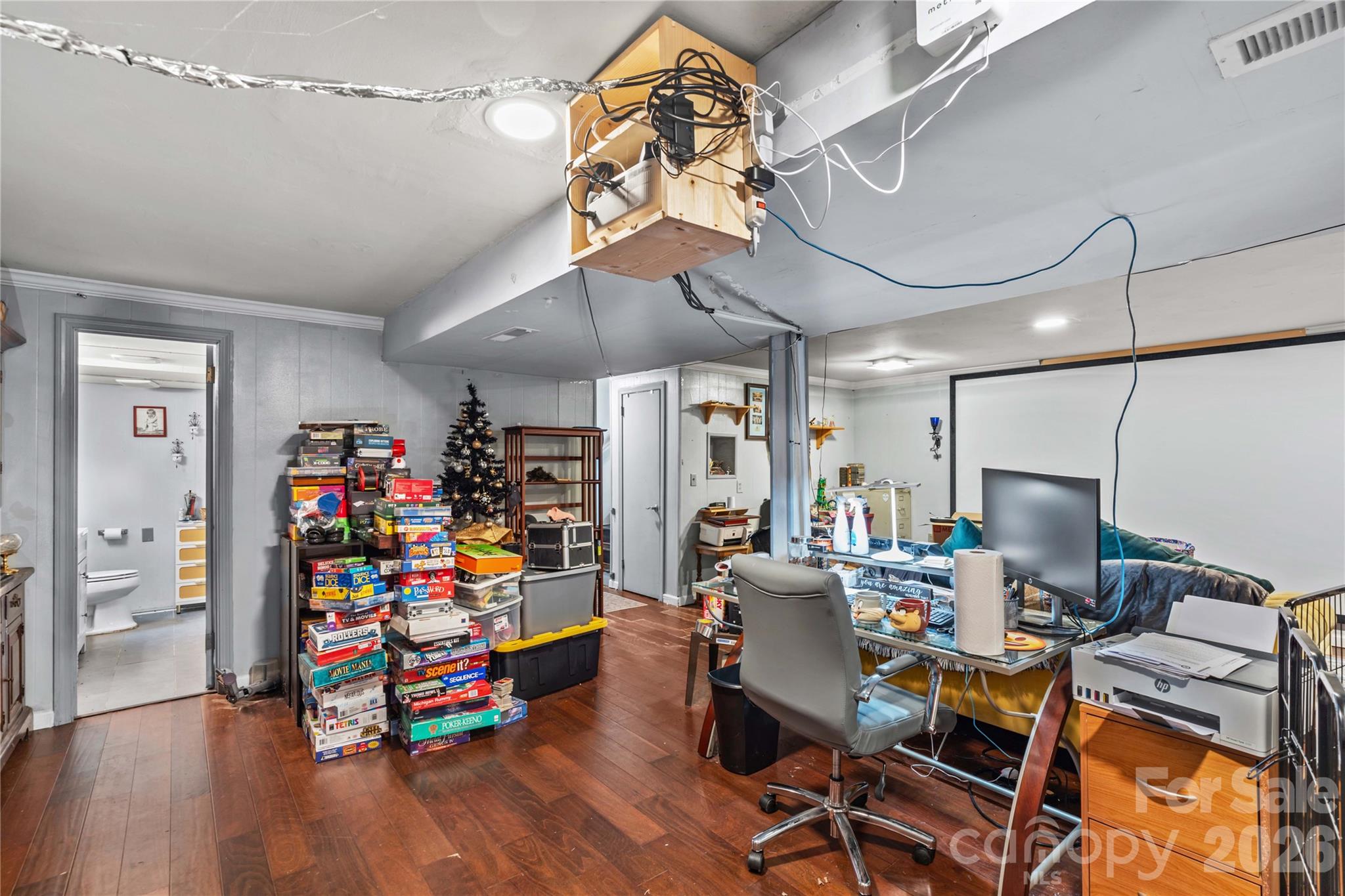 main property photo 27