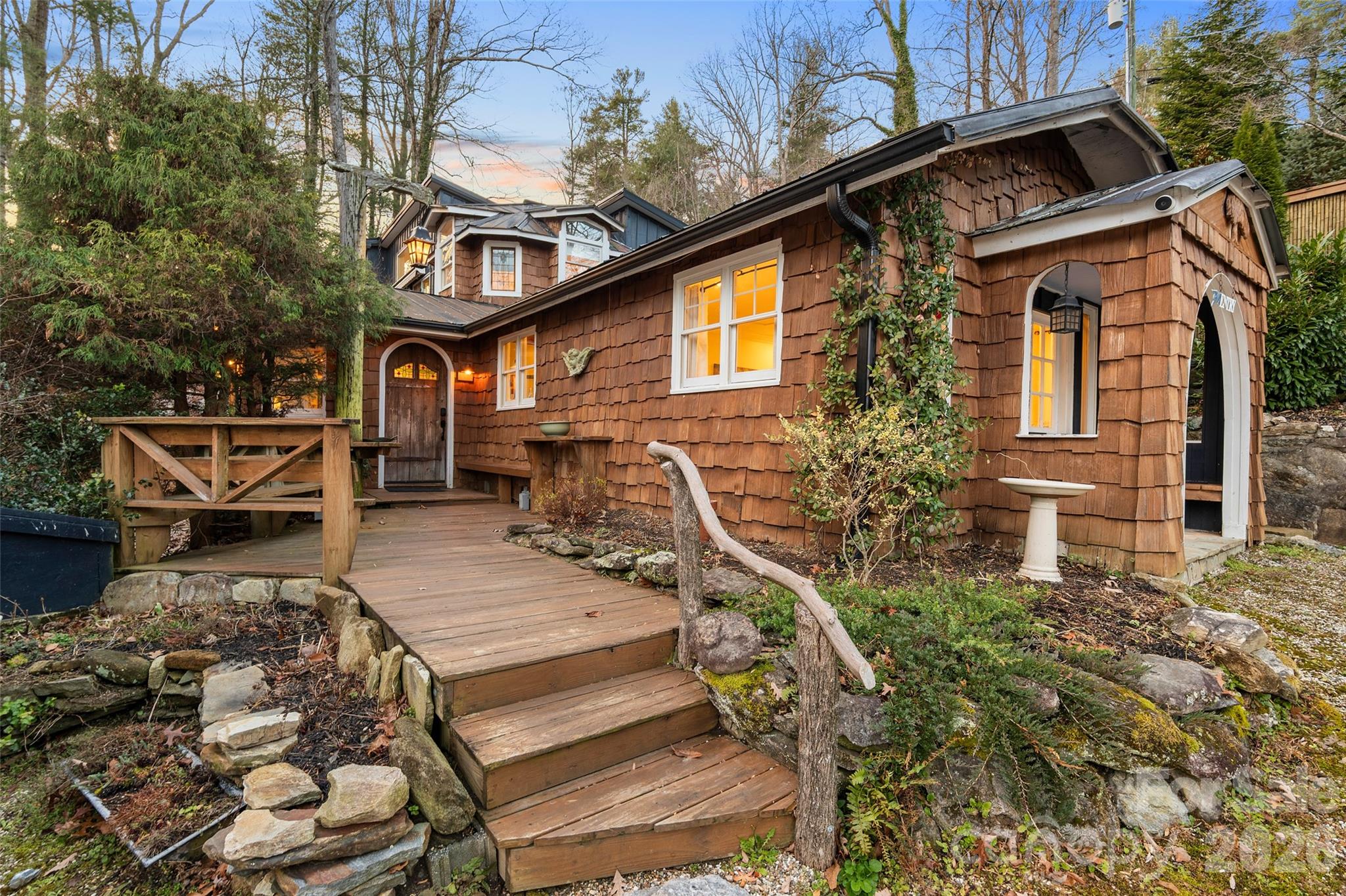 main property photo 22