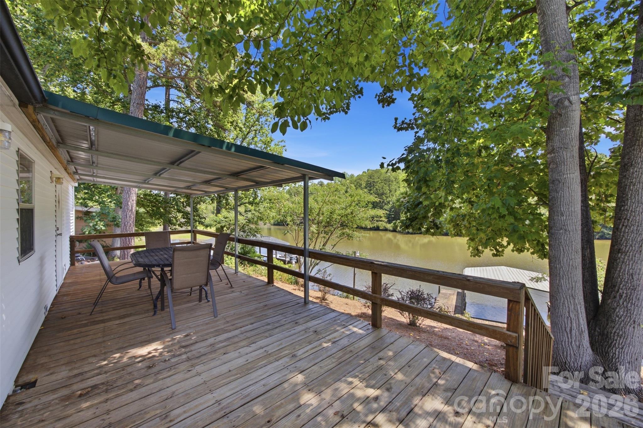 main property photo 7