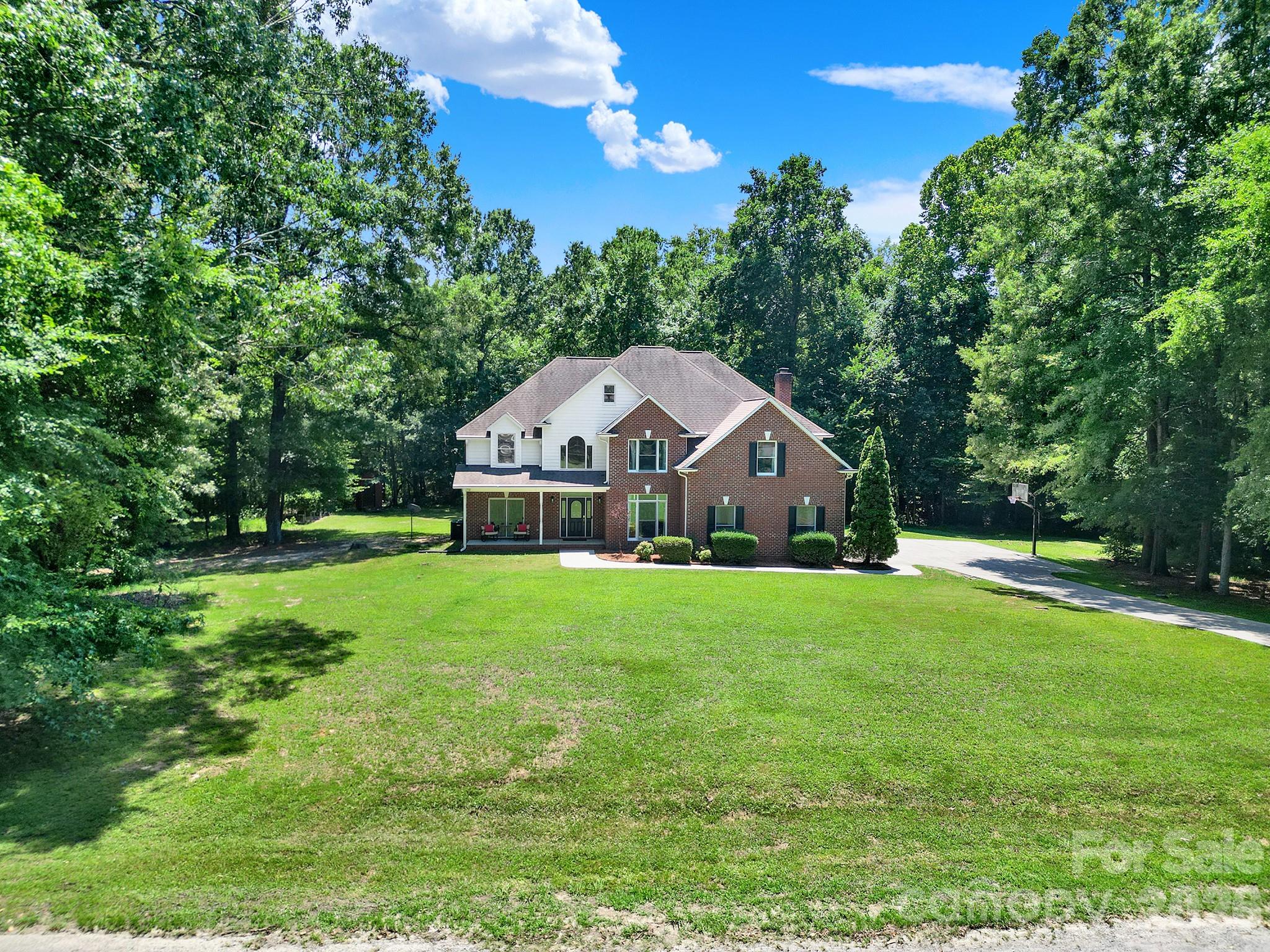 main property photo 44