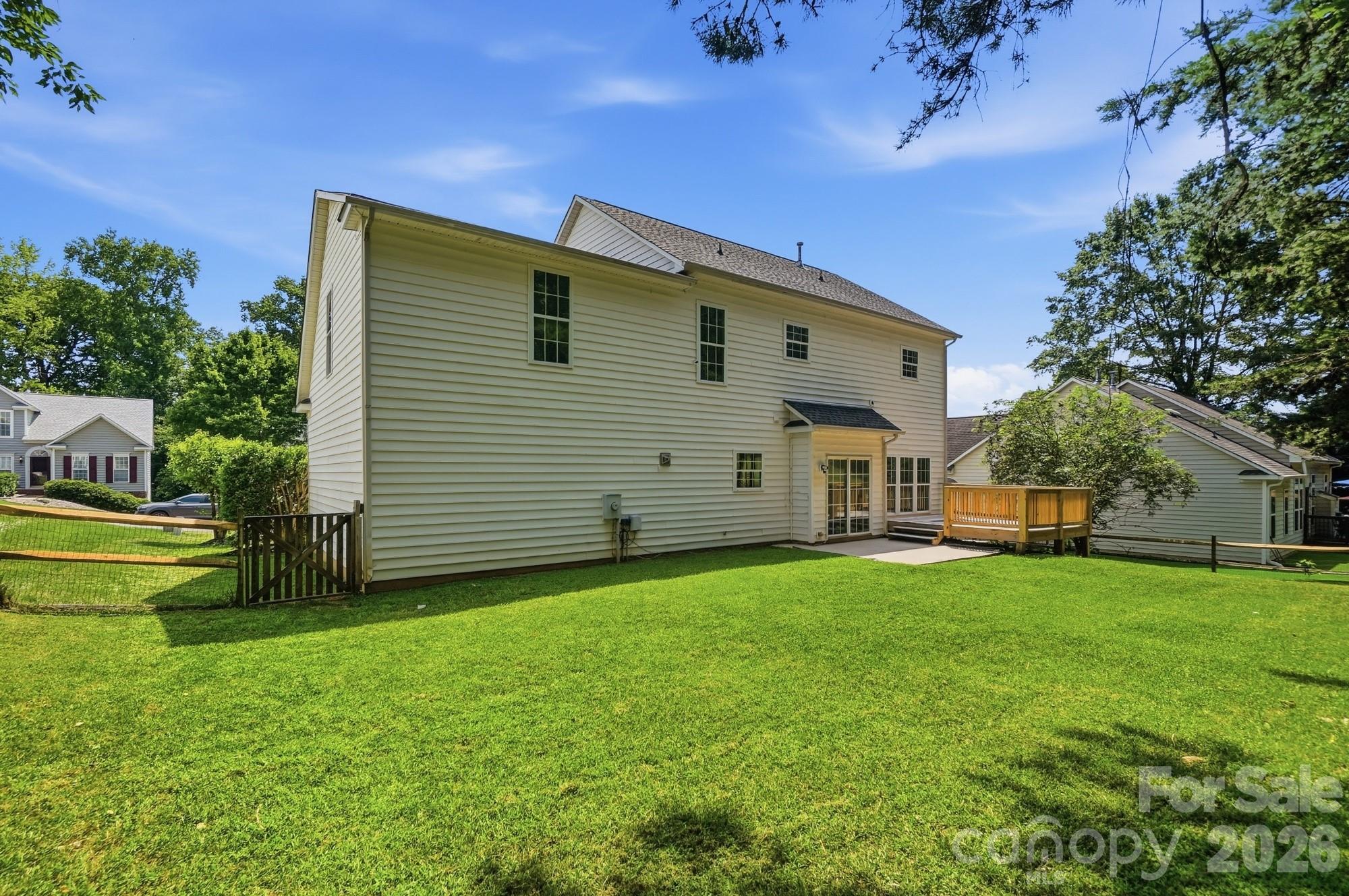 main property photo 38