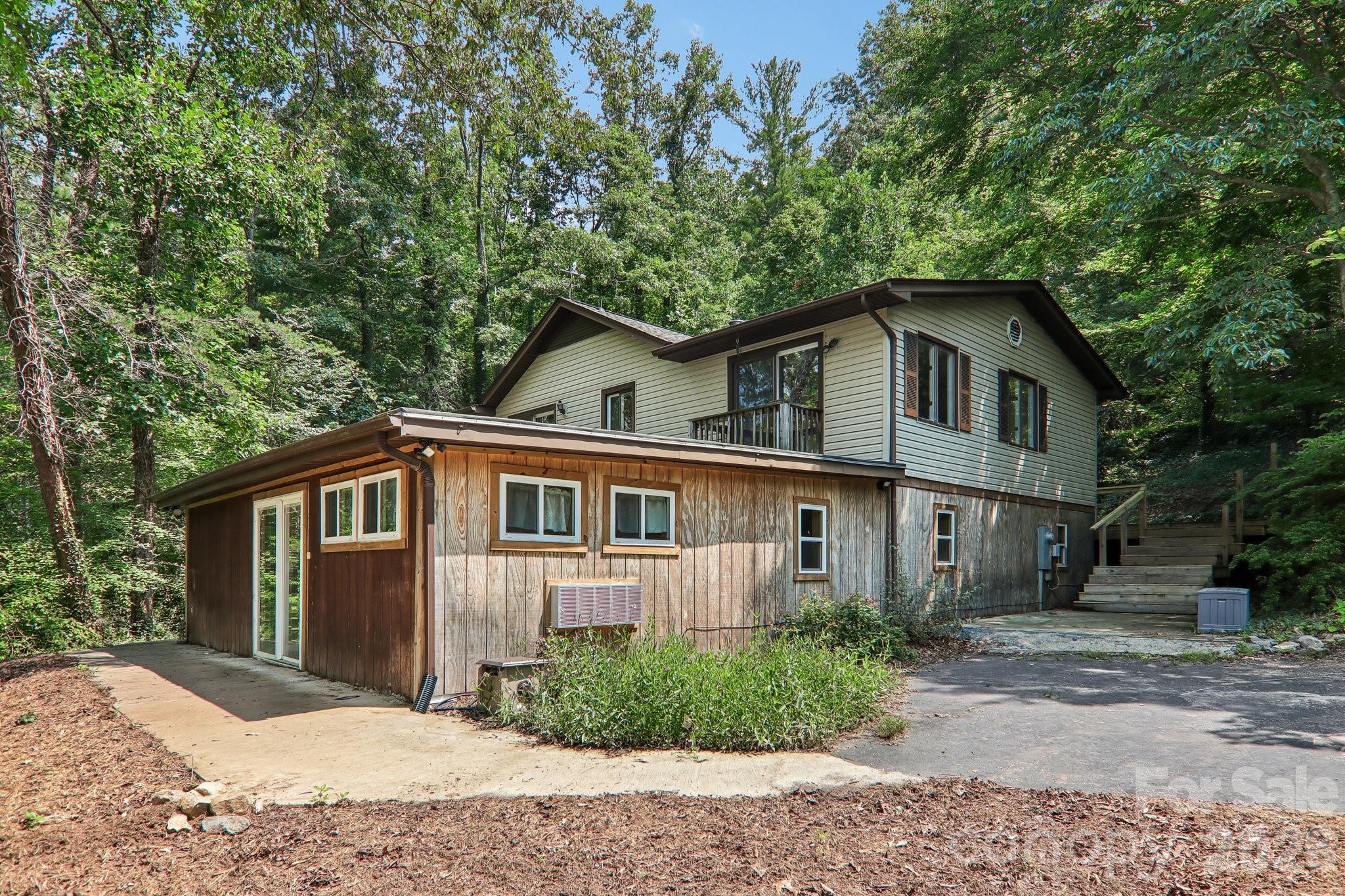 main property photo 36