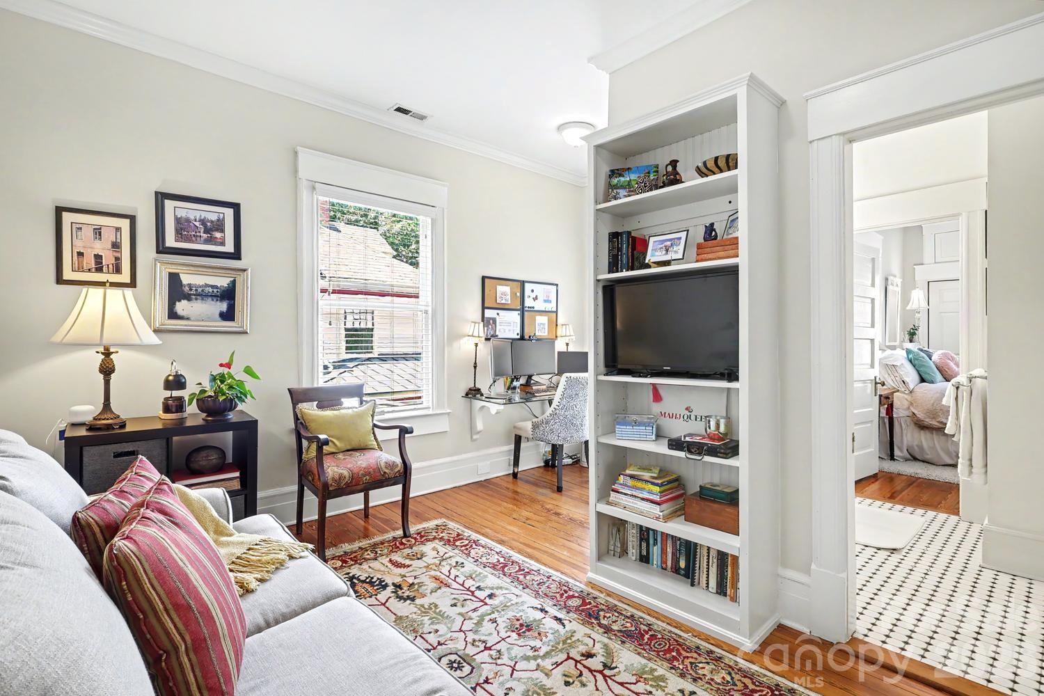 main property photo 21