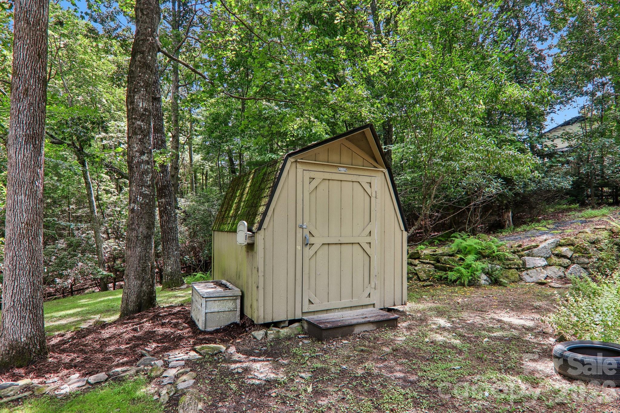 main property photo 33