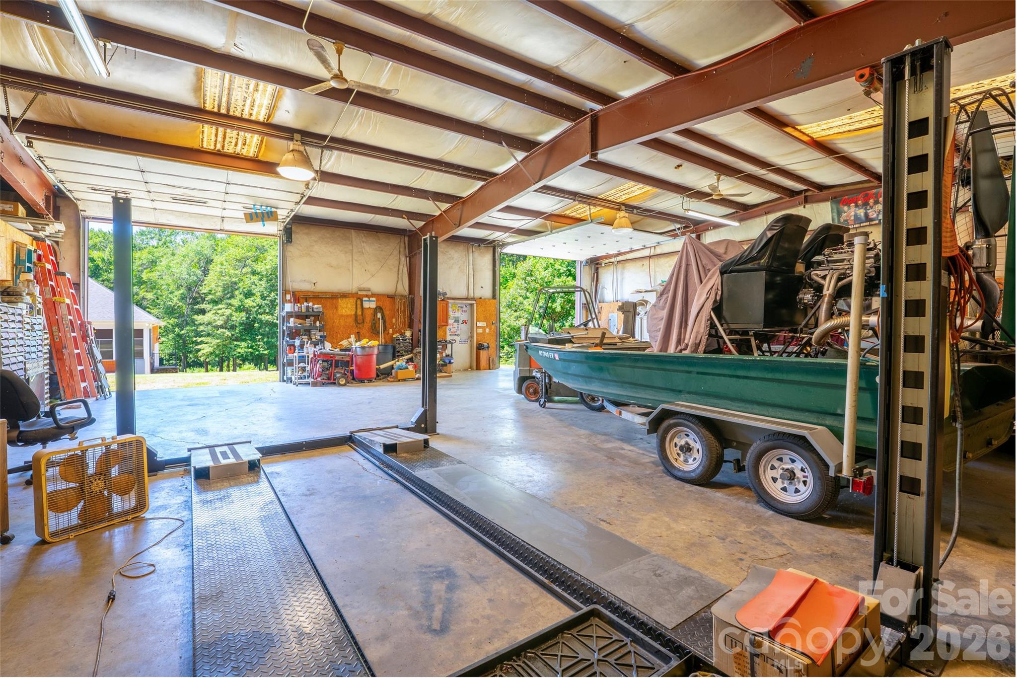 main property photo 26