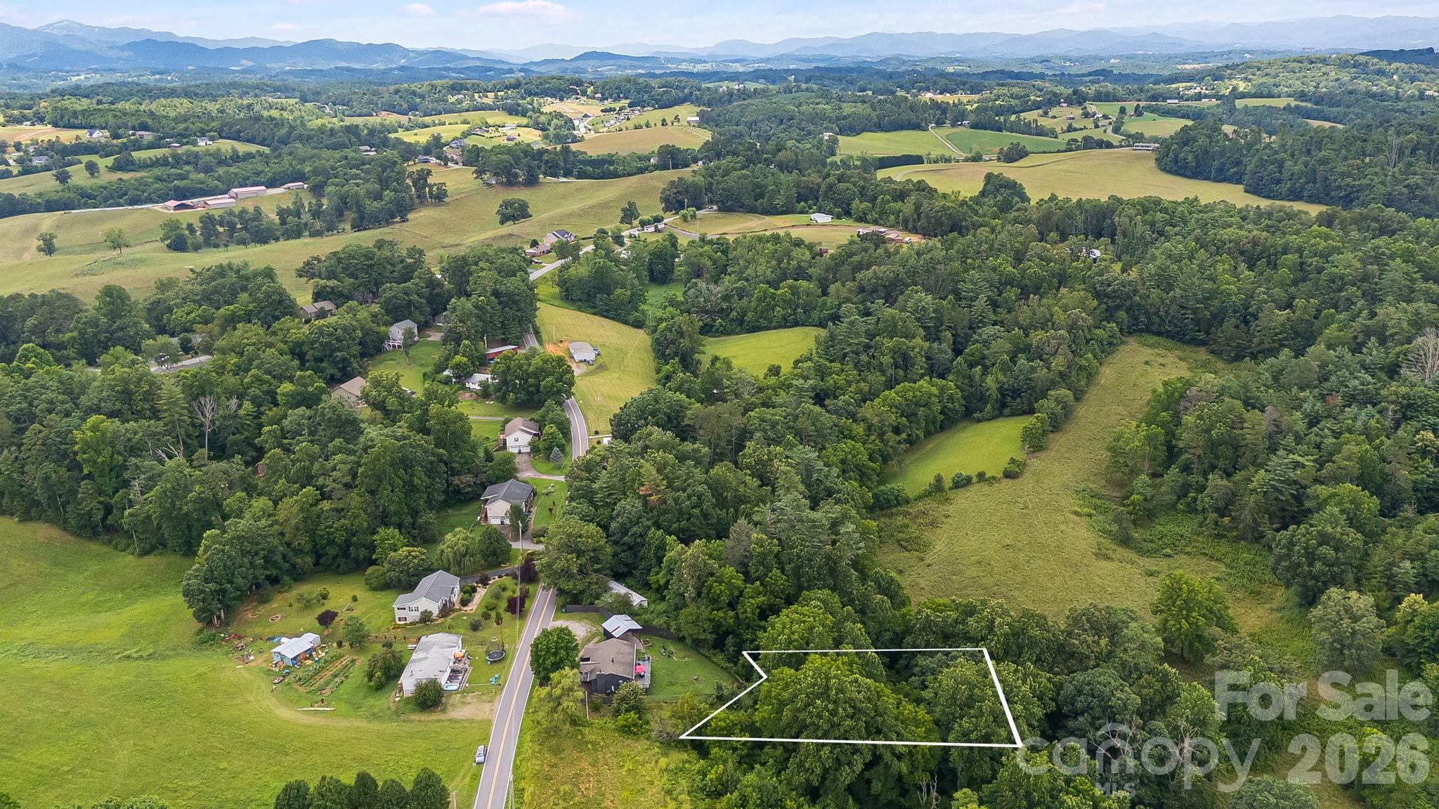 main property photo 17