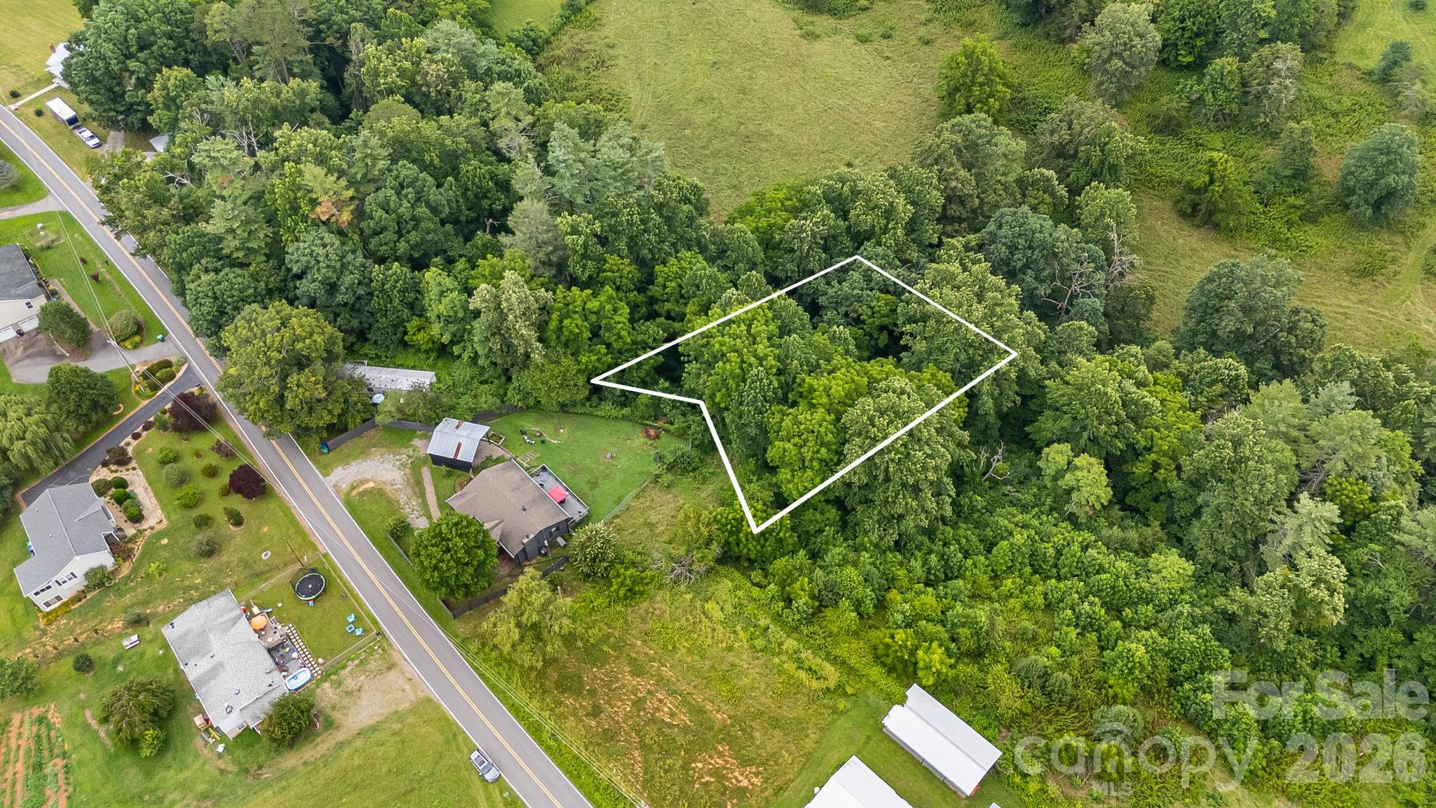 main property photo 19