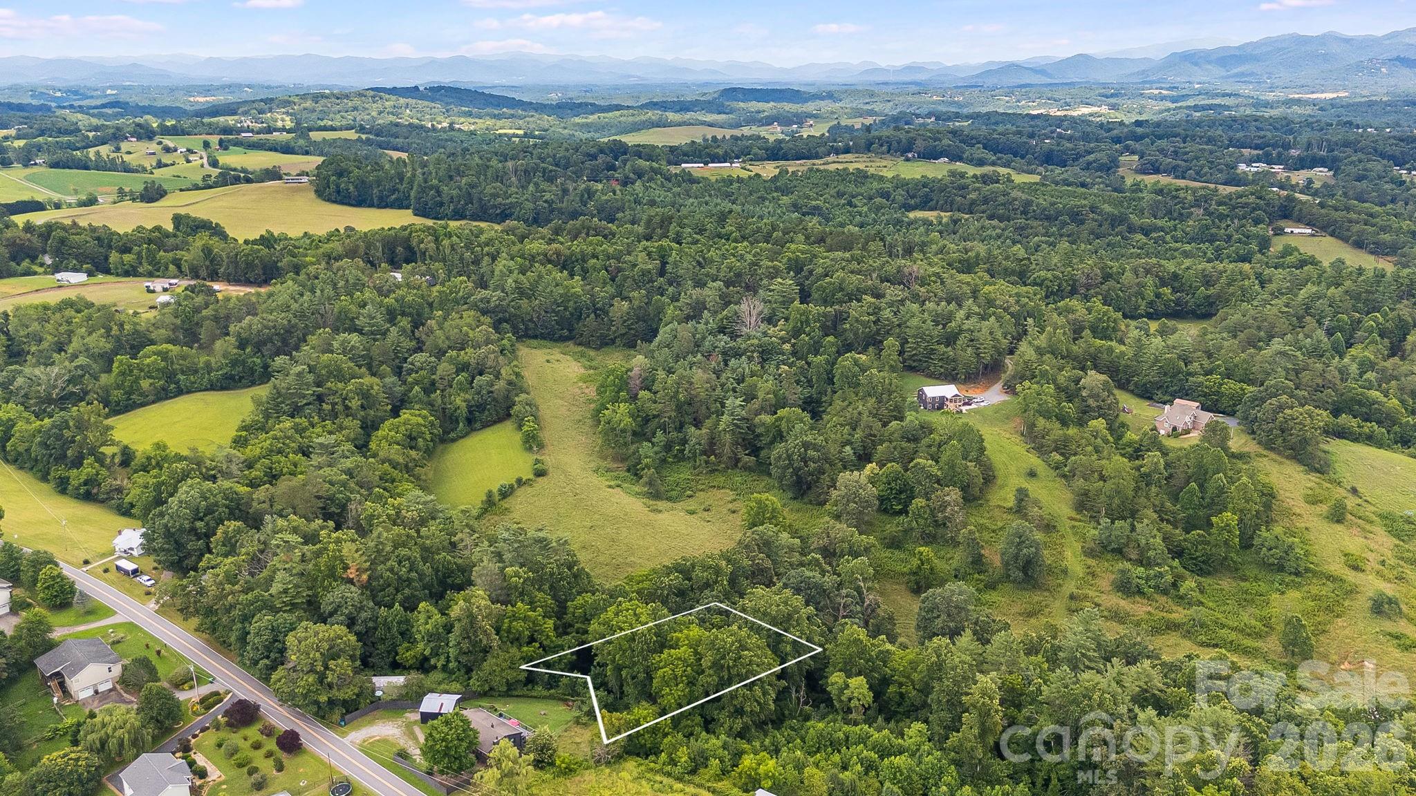 main property photo 26