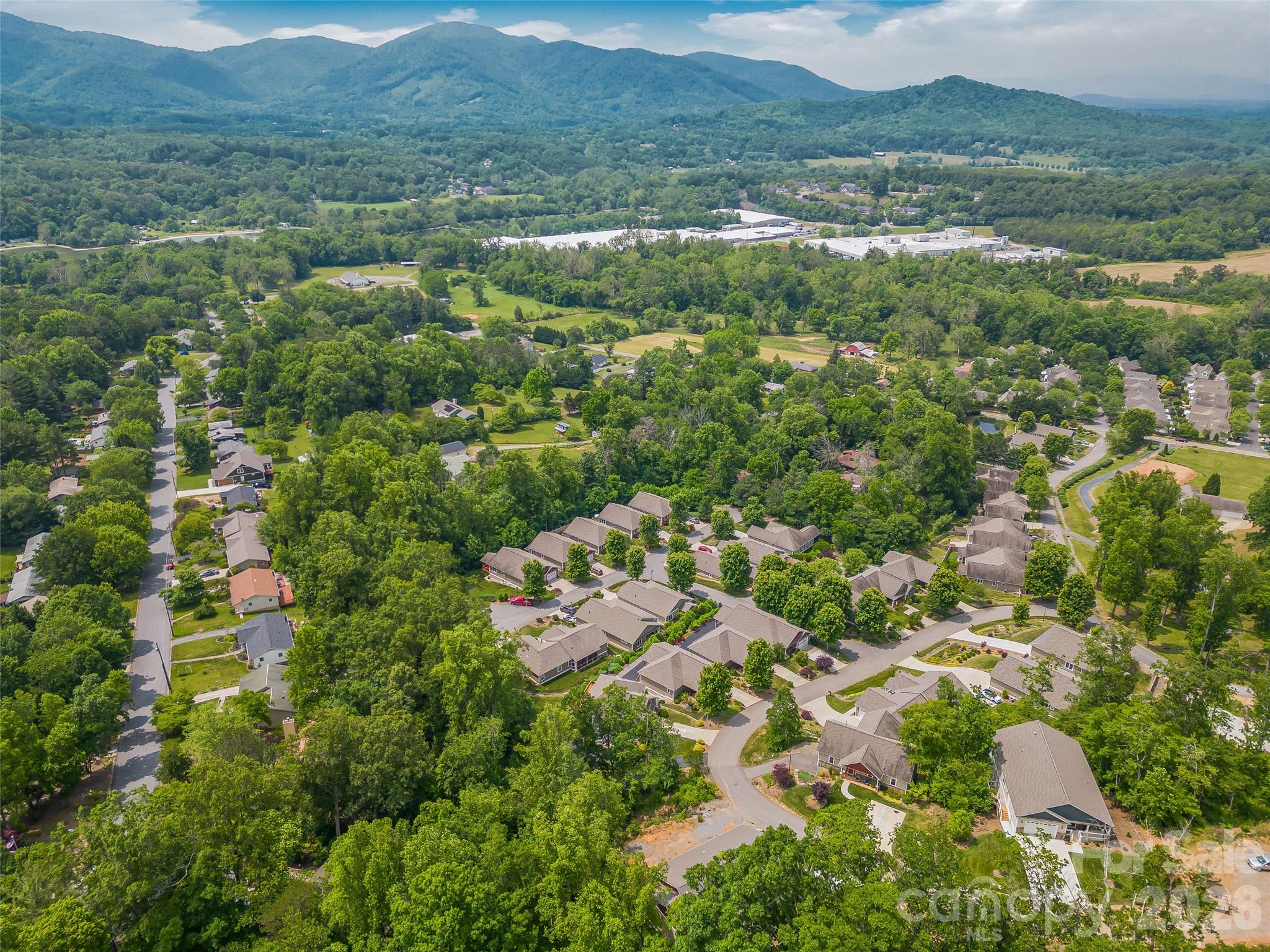 main property photo 21