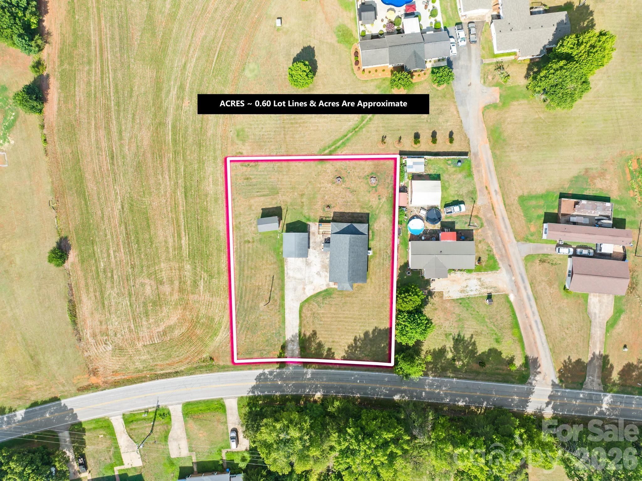 main property photo 28