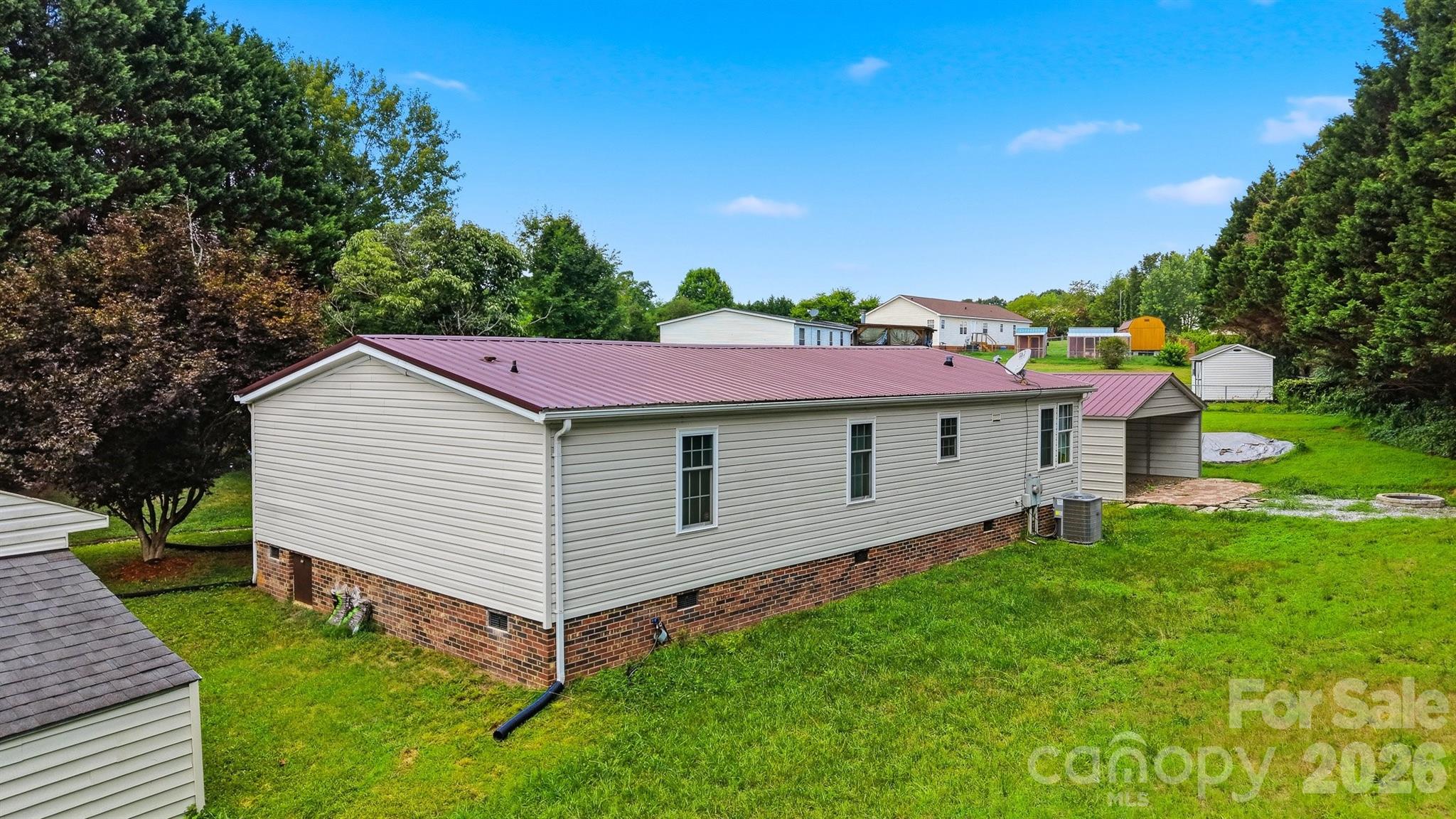 main property photo 27