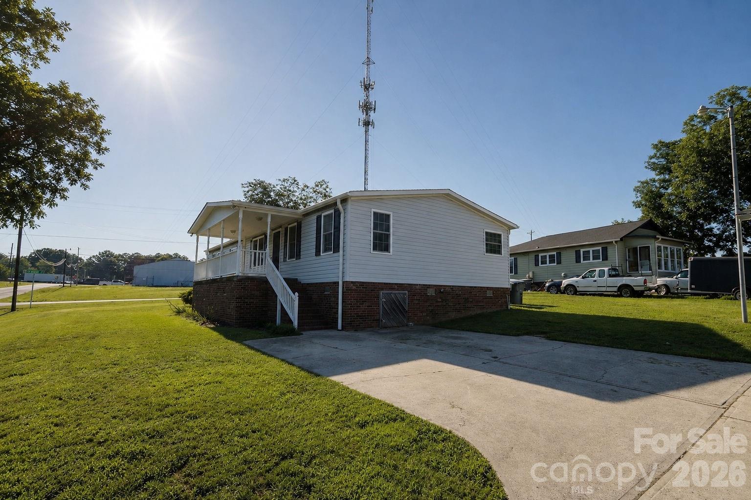 main property photo 22