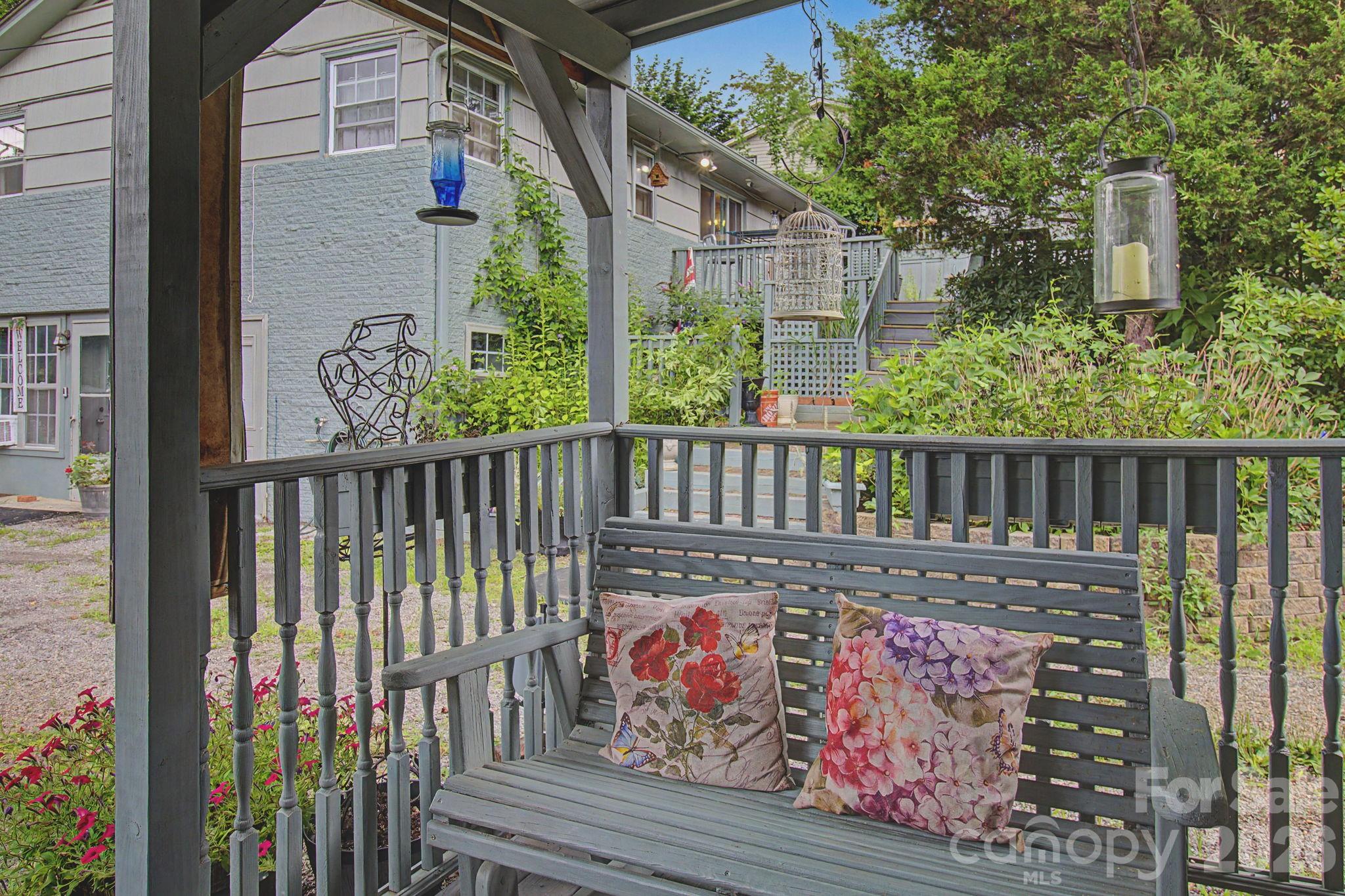 main property photo 23