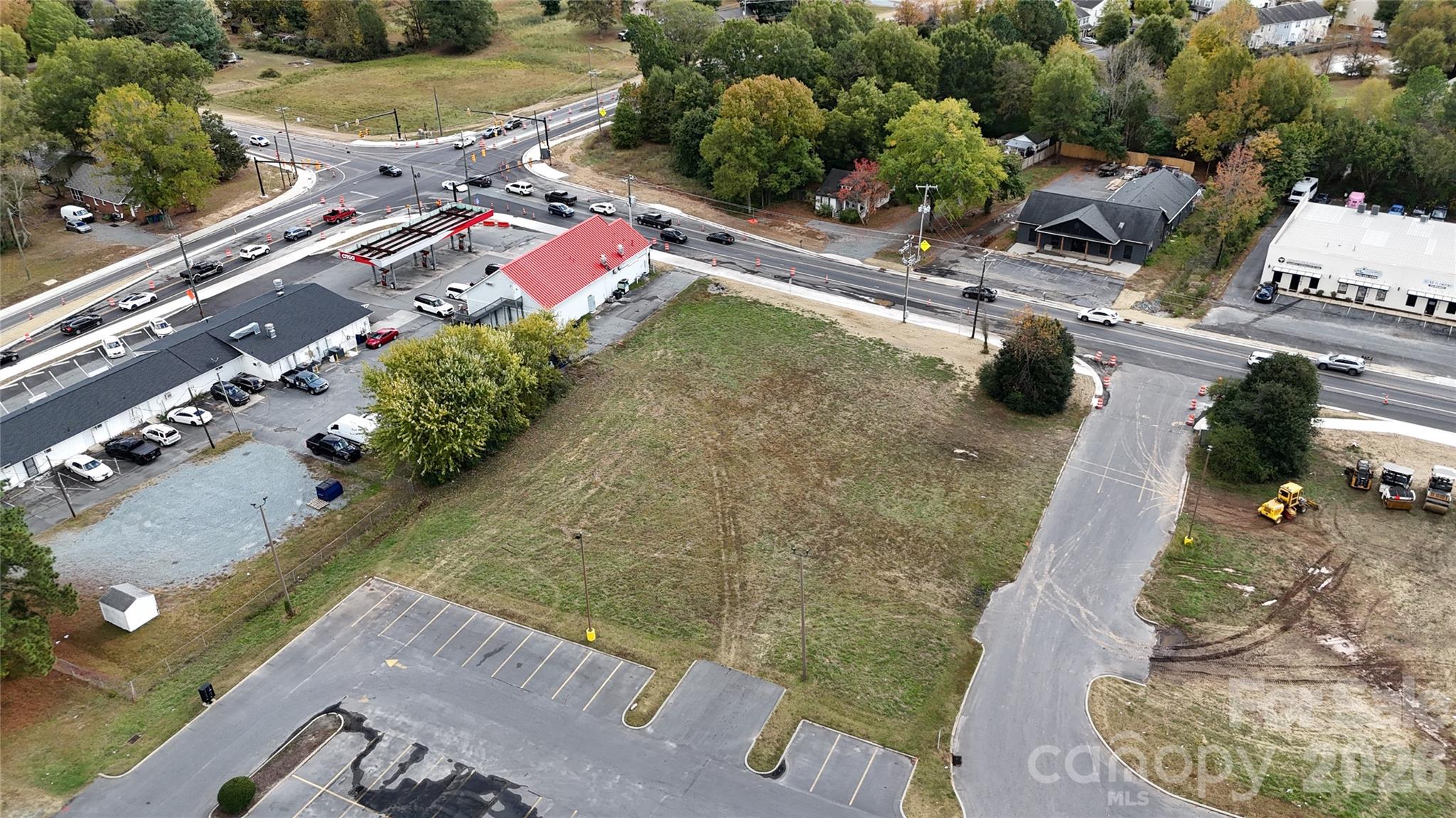 main property photo 7