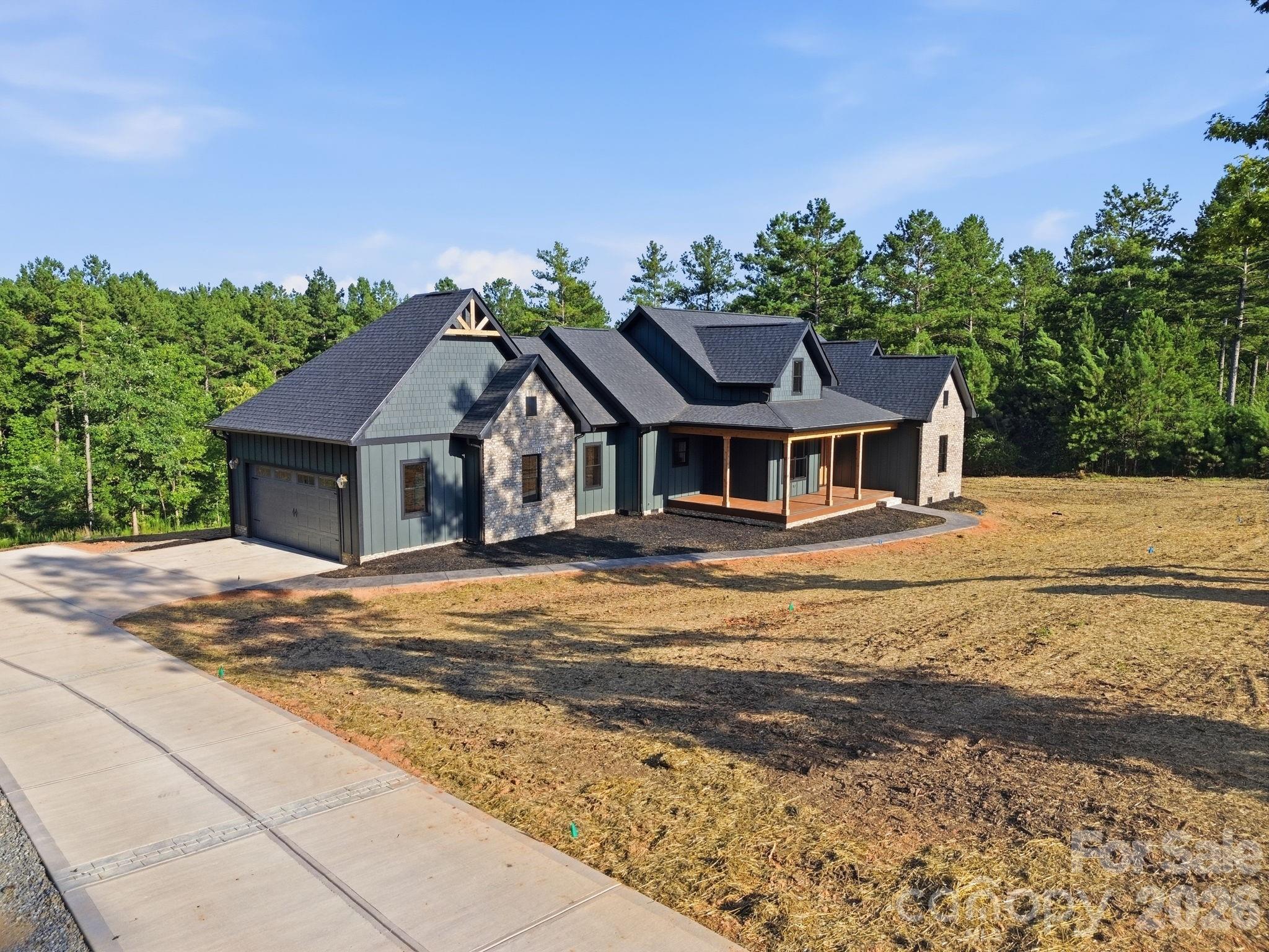 main property photo 25