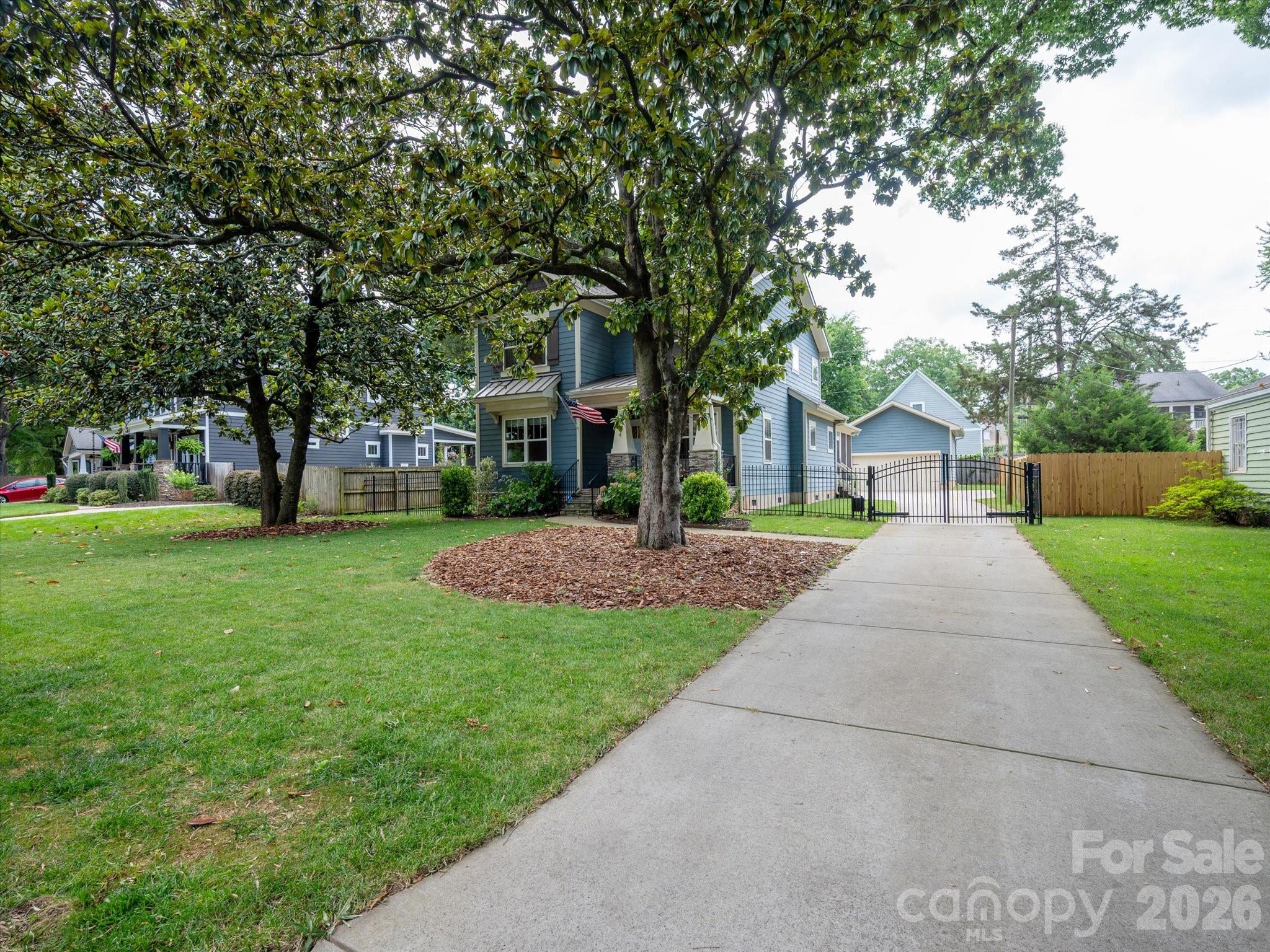 main property photo 29