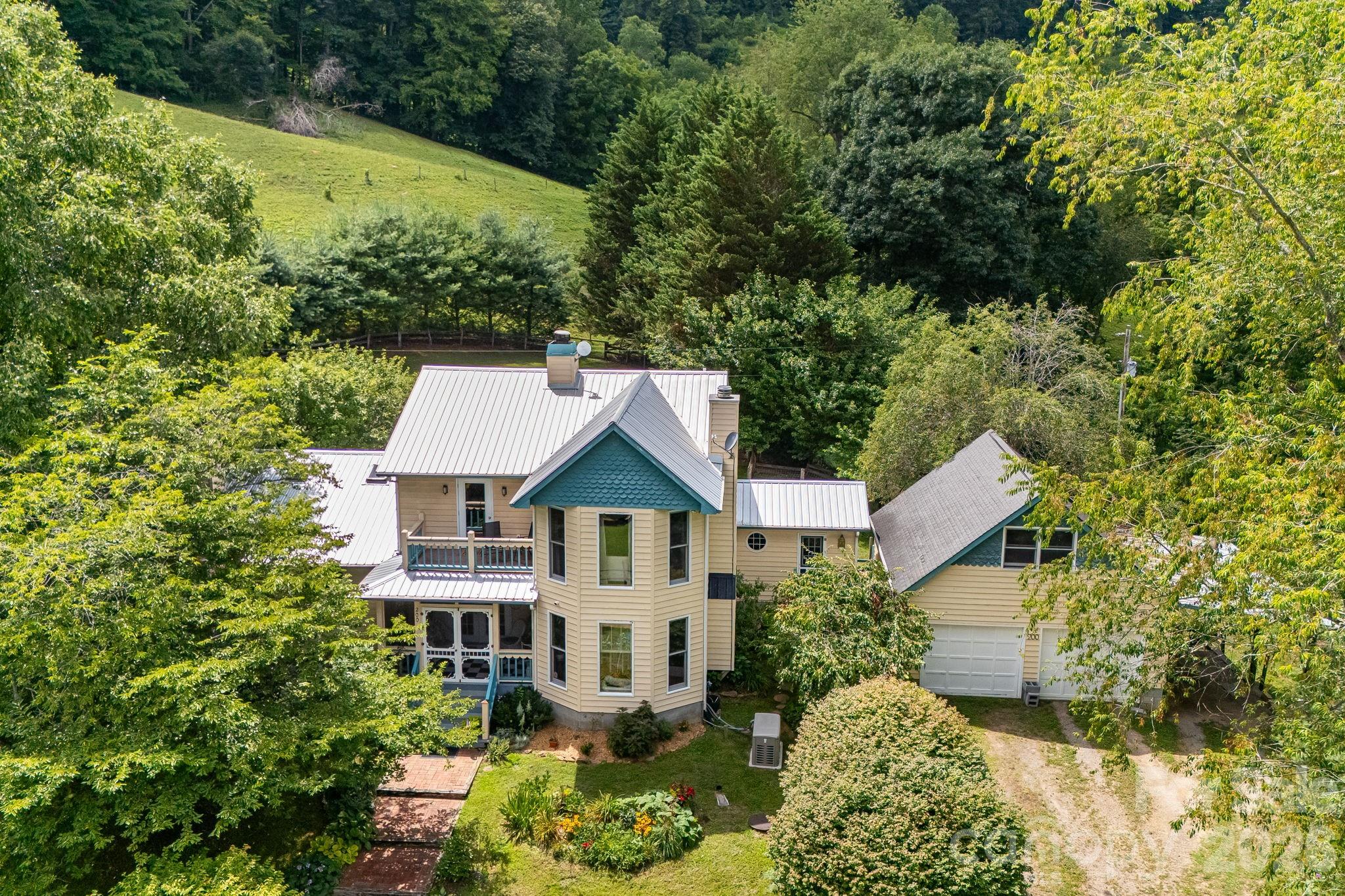 main property photo 42