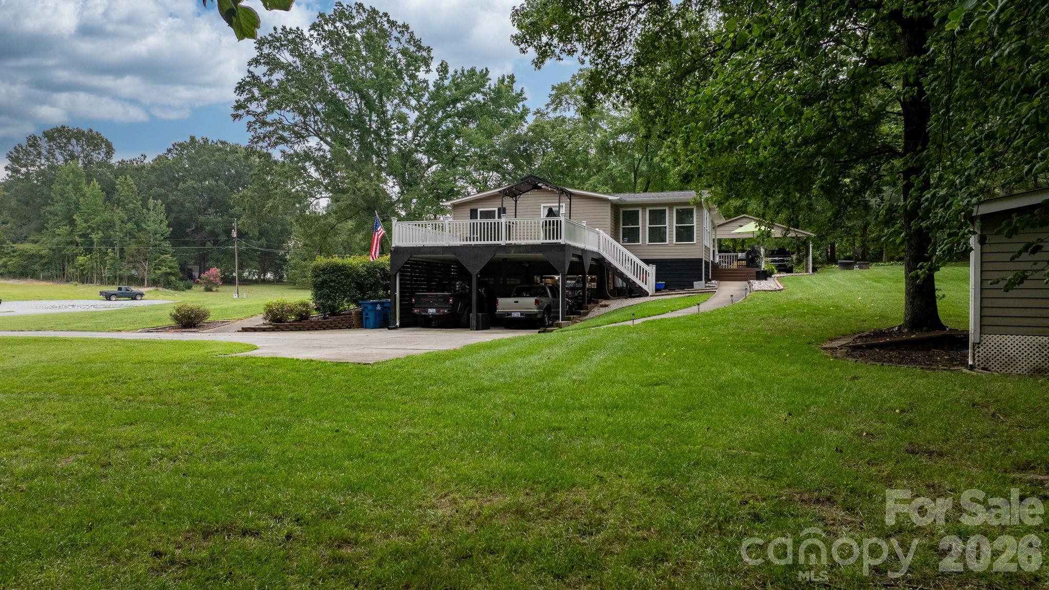 main property photo 20