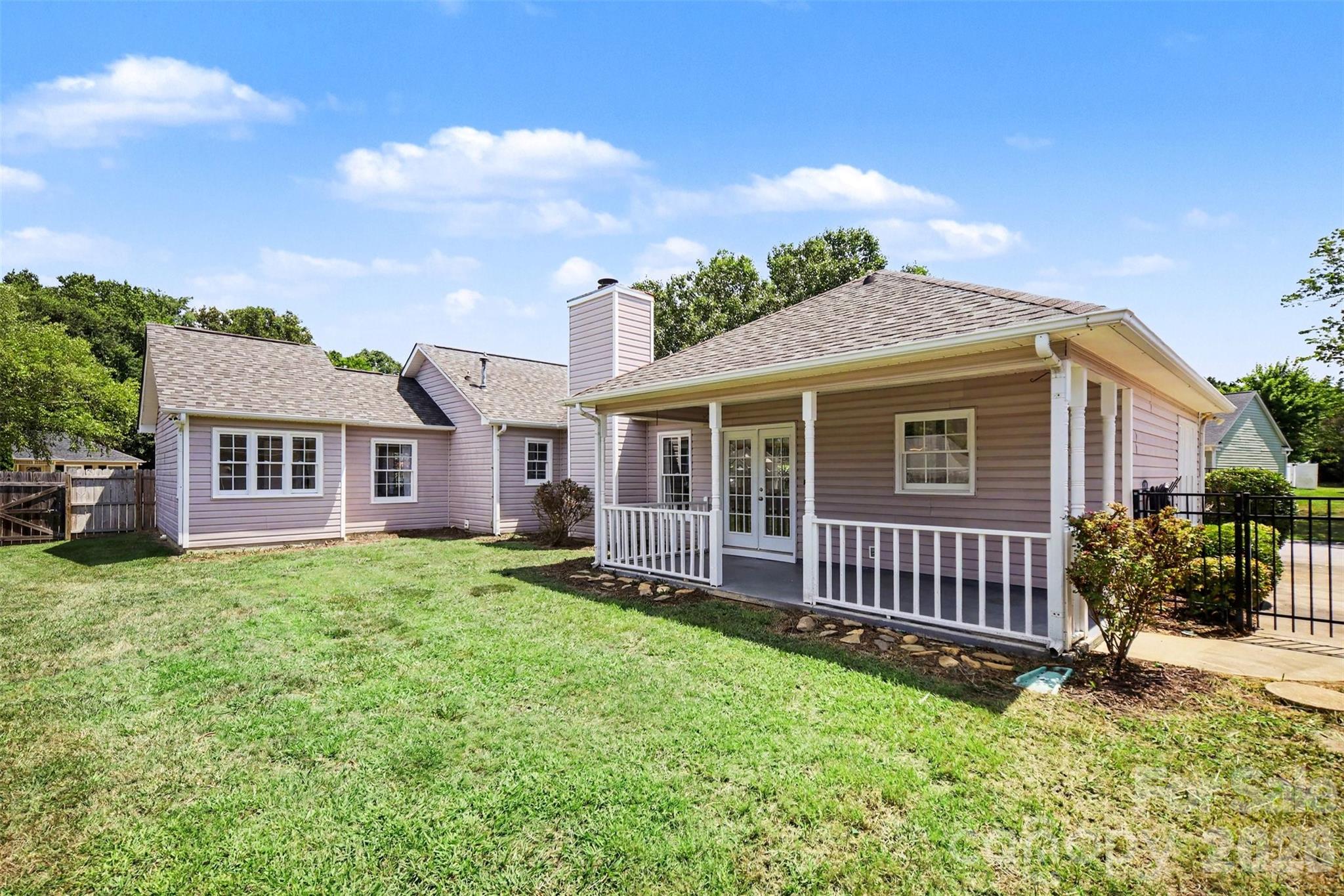 main property photo 2