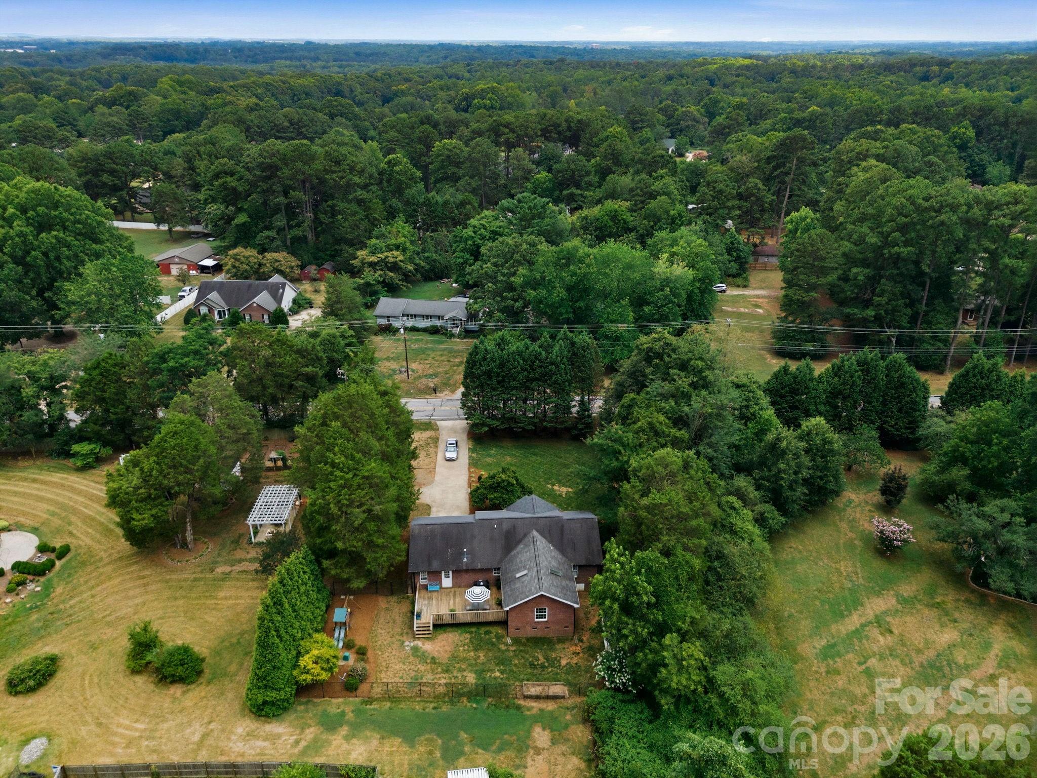 main property photo 38