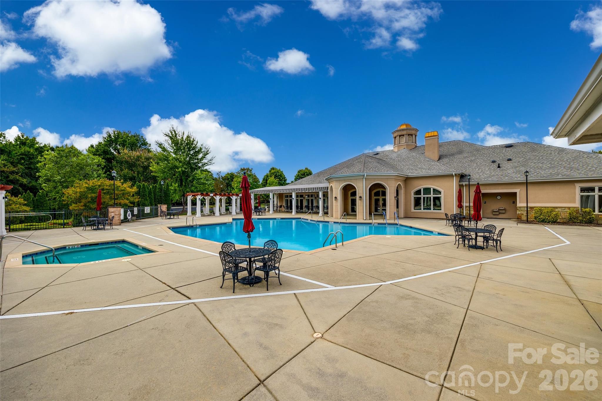 main property photo 31