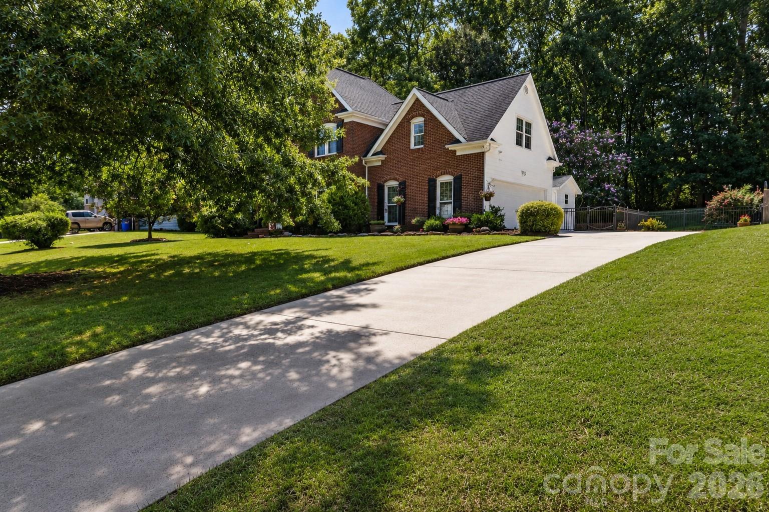 main property photo 2