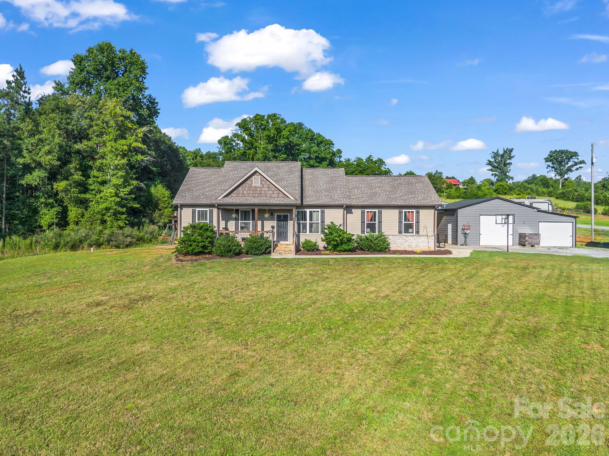 main property photo 7