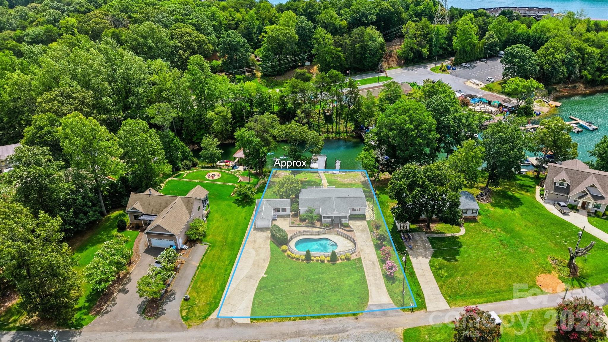 main property photo 38