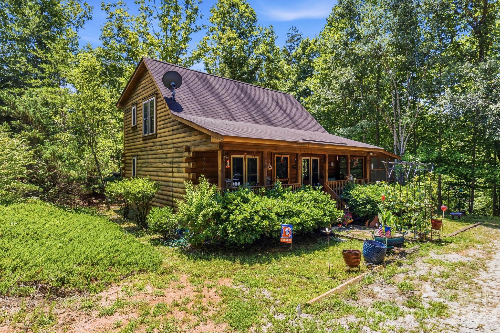main property photo 37