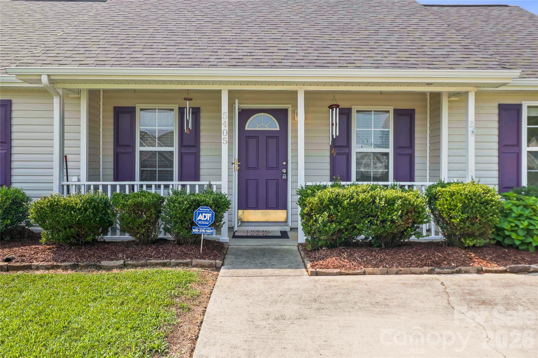 main property photo 4
