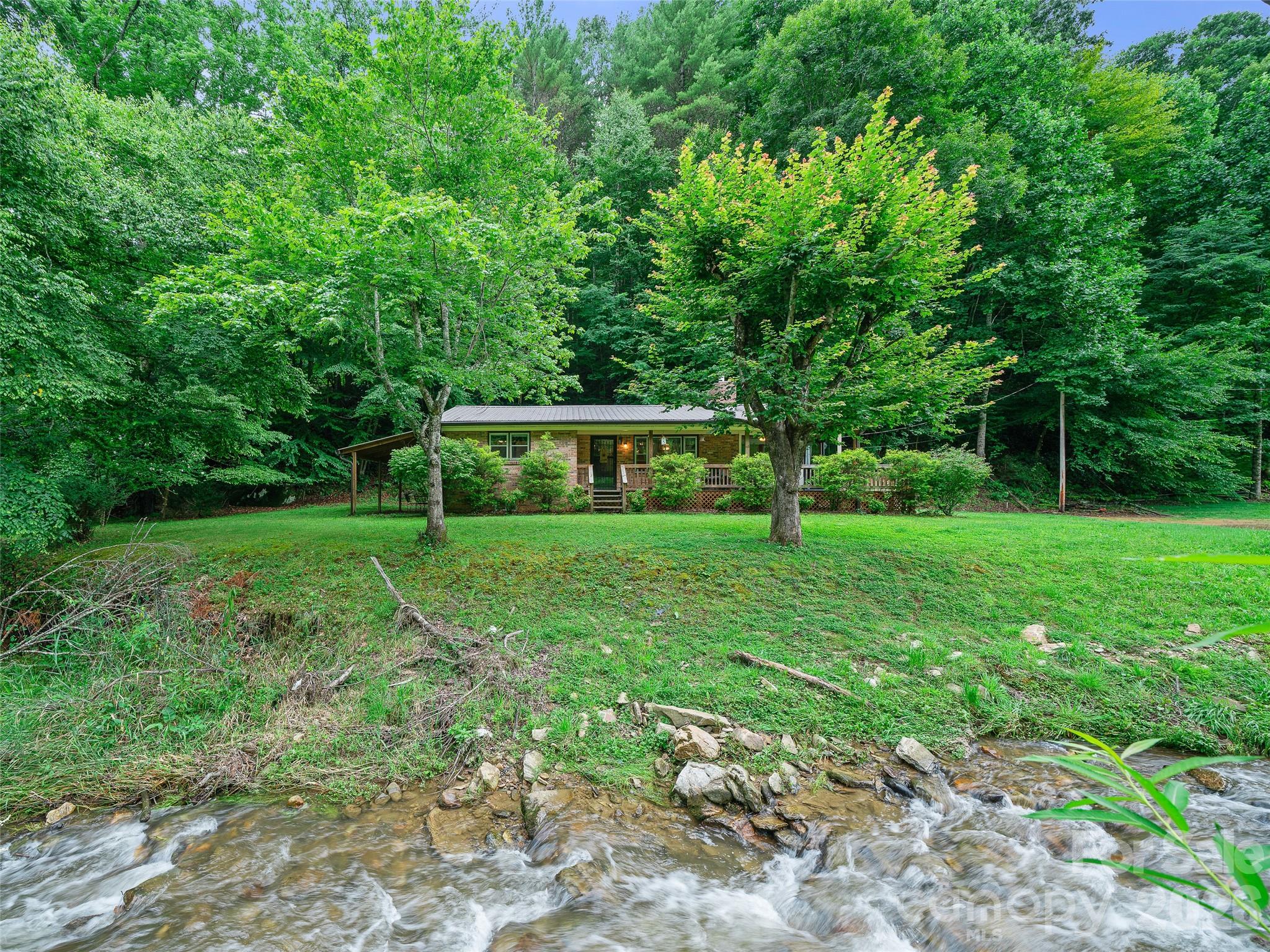 main property photo 27