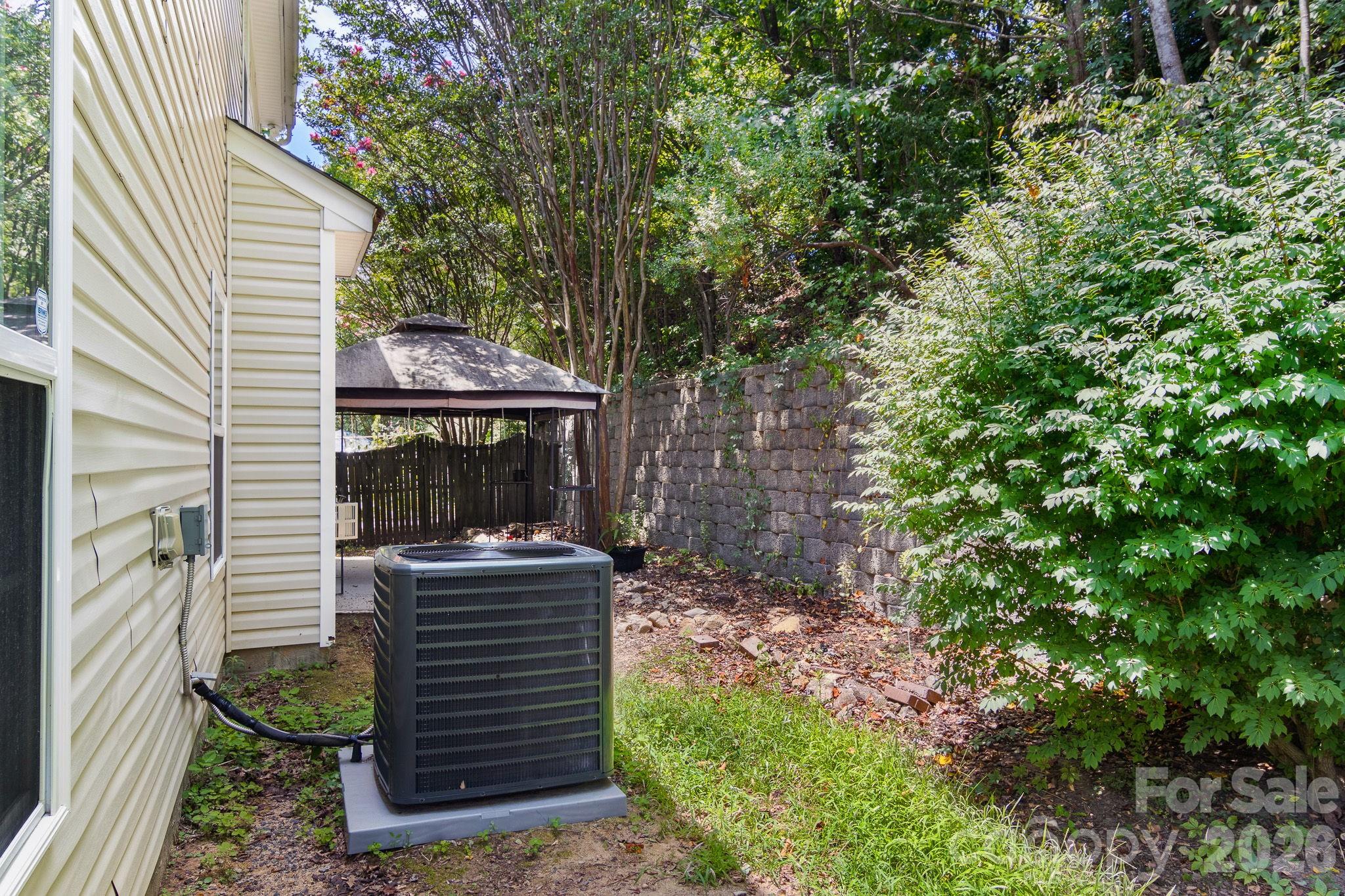 main property photo 44