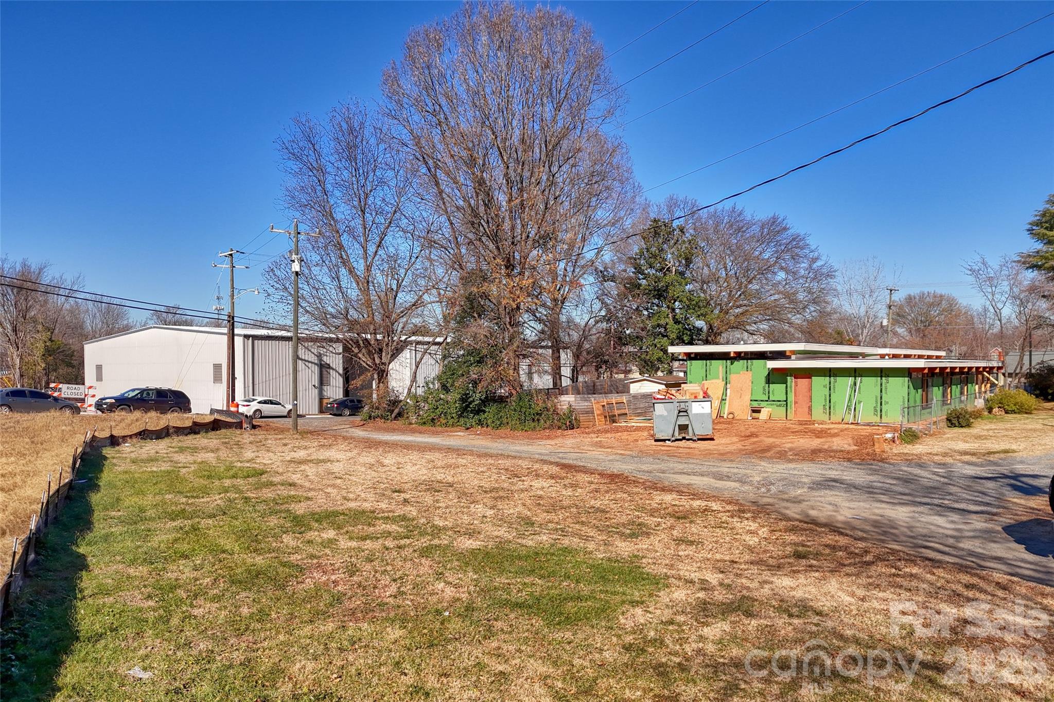 main property photo 12