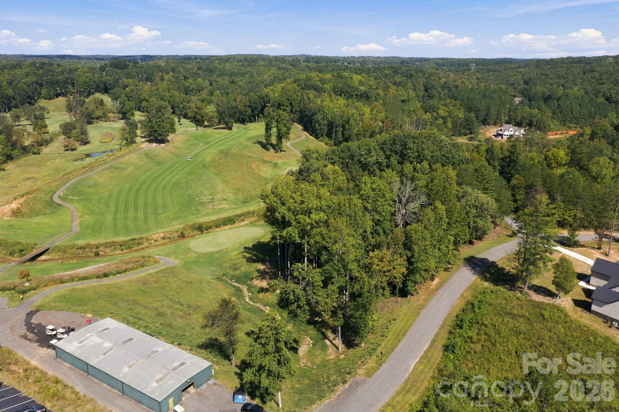 main property photo 11