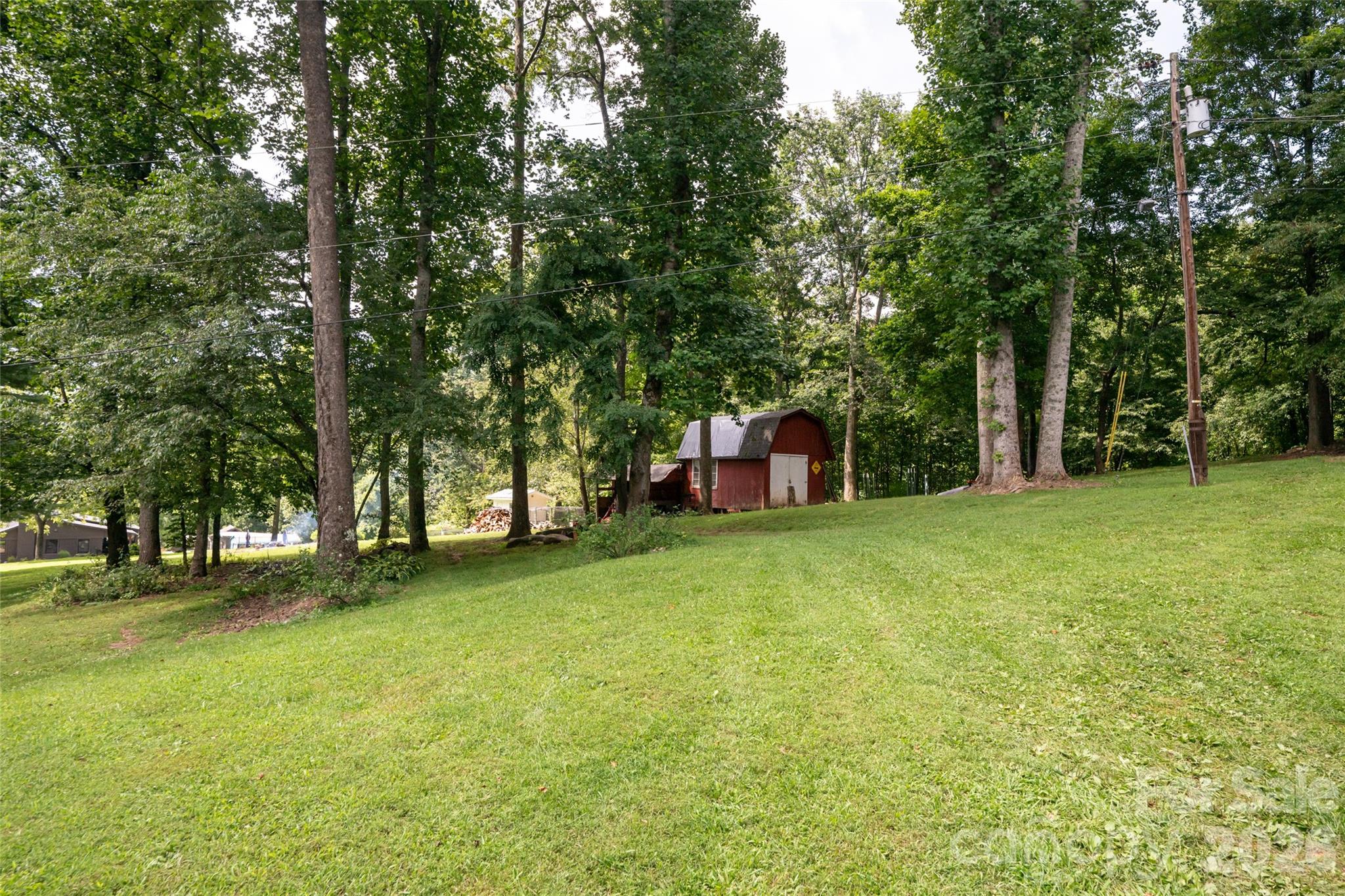 main property photo 27
