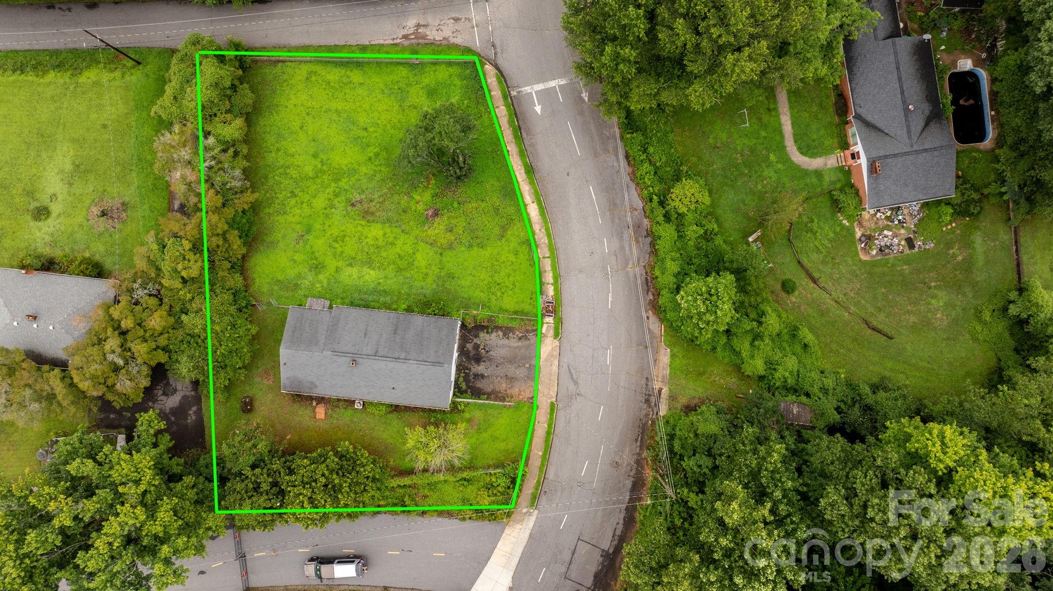 main property photo 21