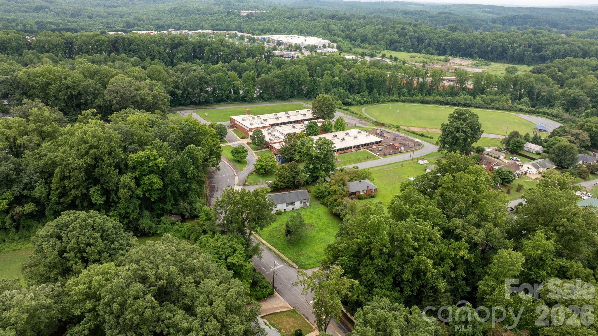 main property photo 22