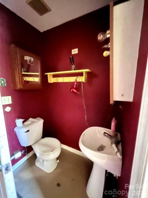 main property photo 14