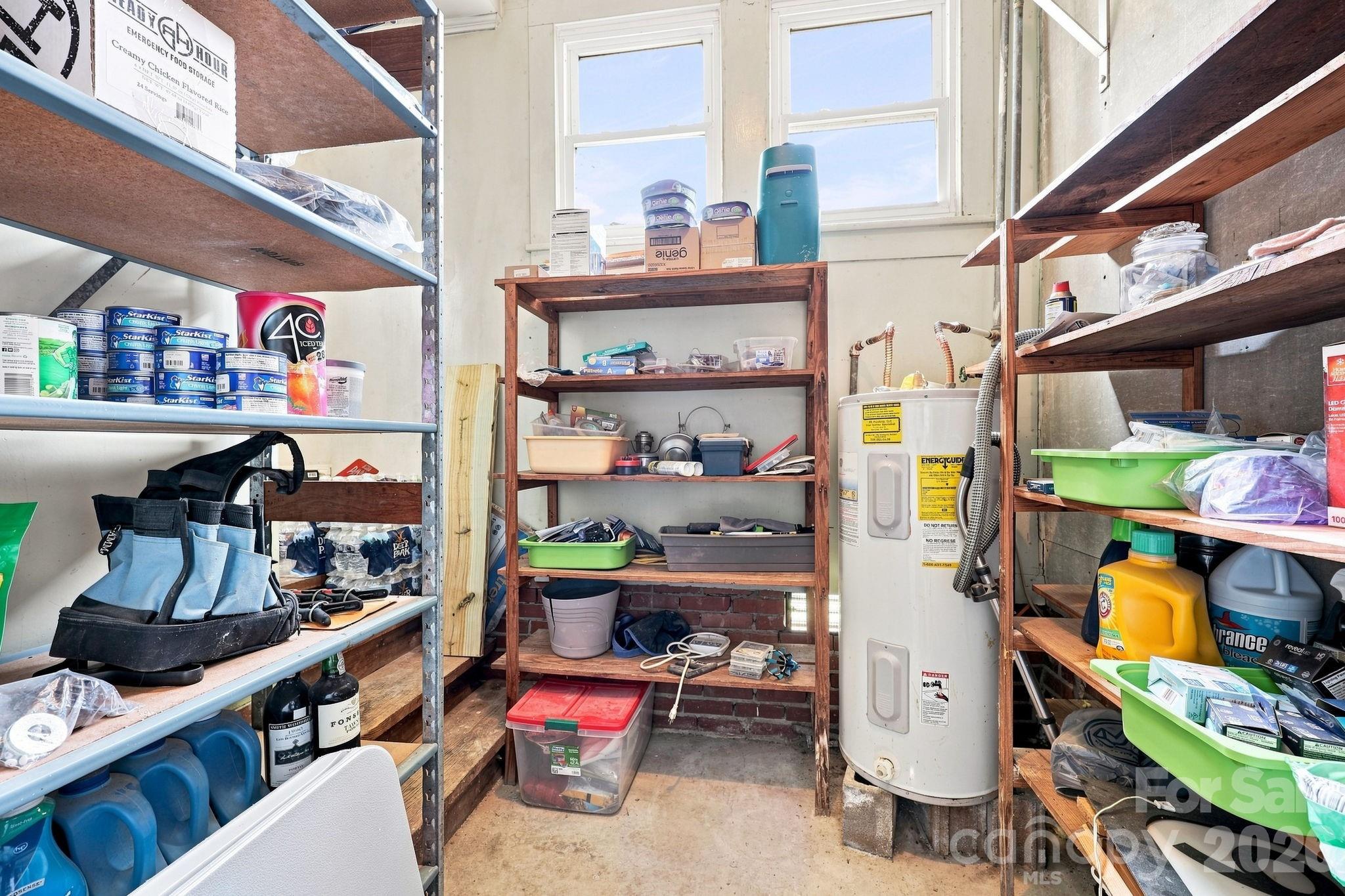 main property photo 30