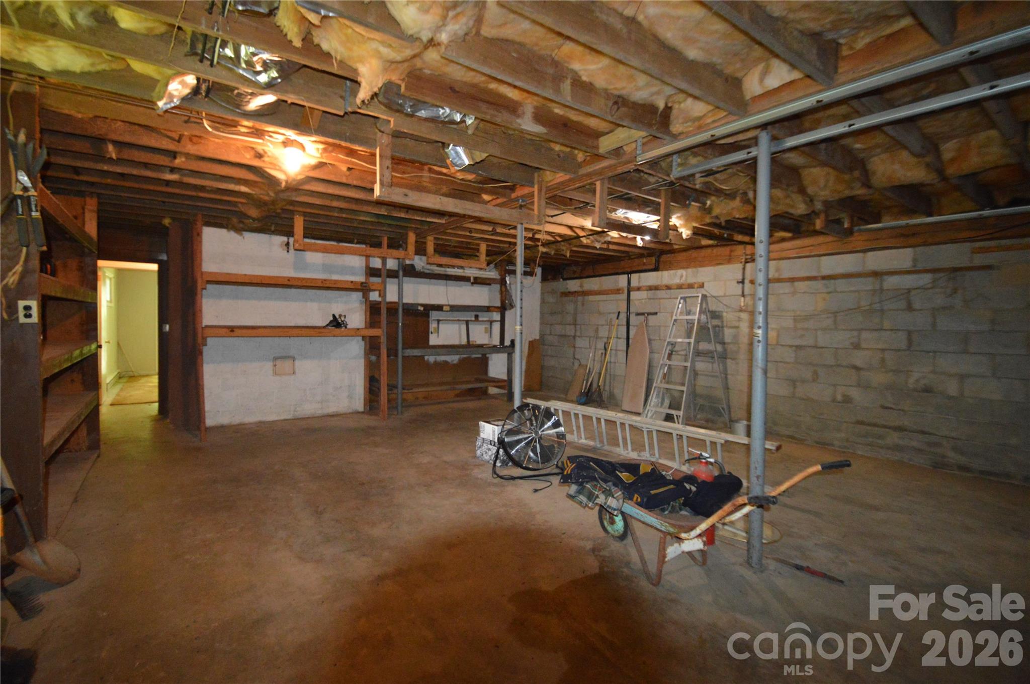 main property photo 39