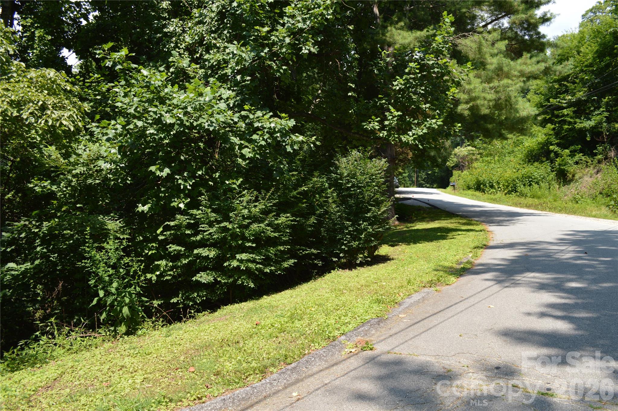 main property photo 45