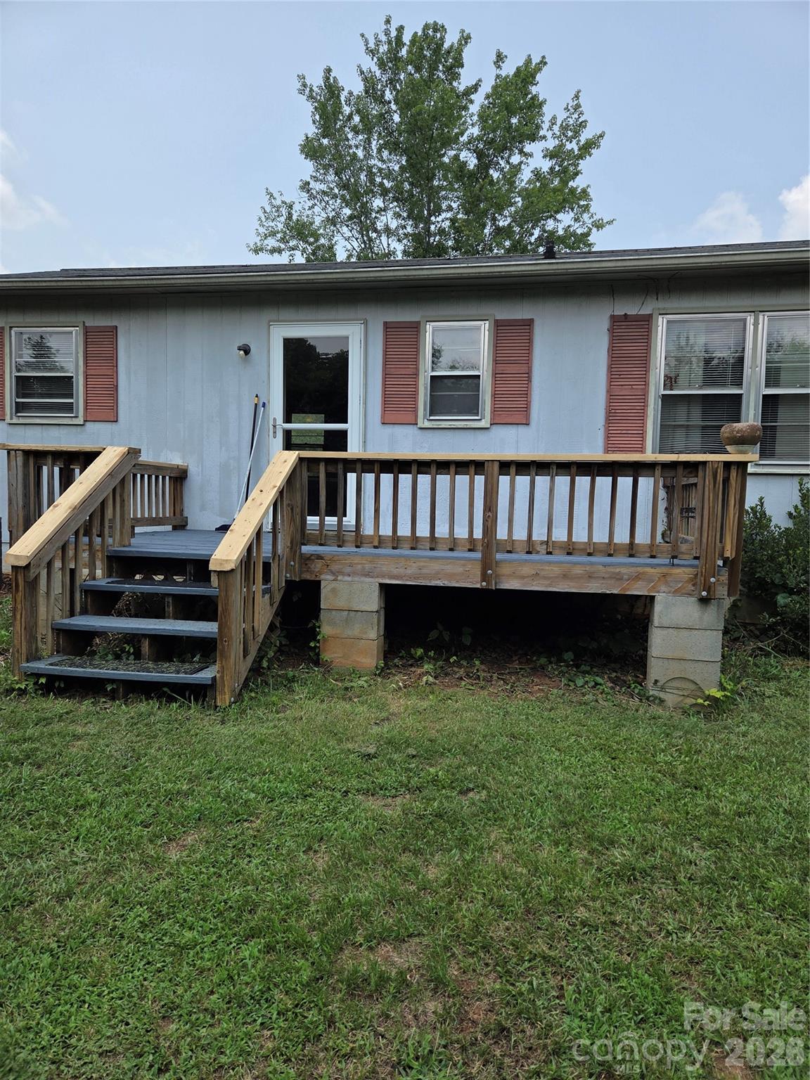 main property photo 19