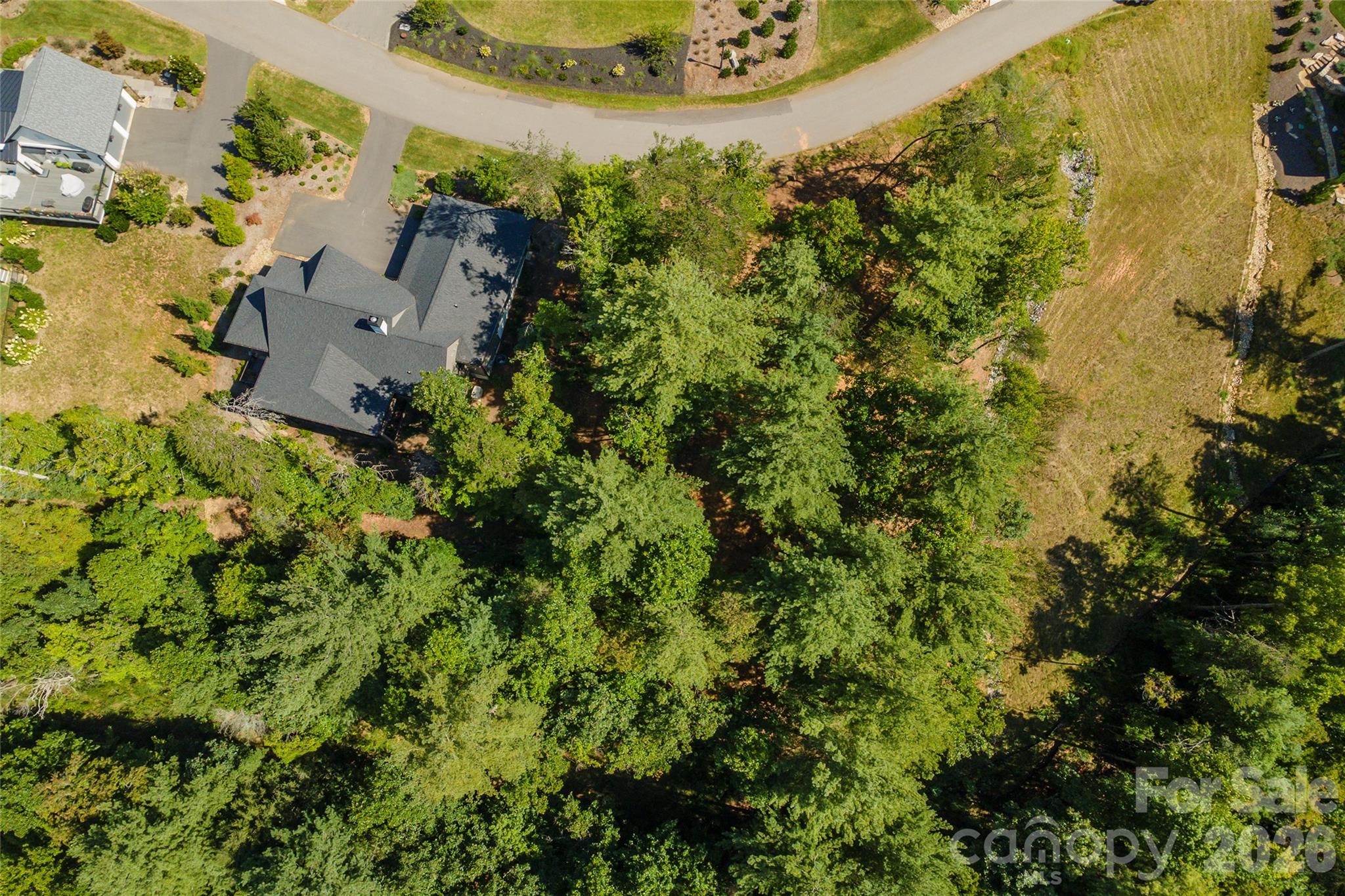 main property photo 22