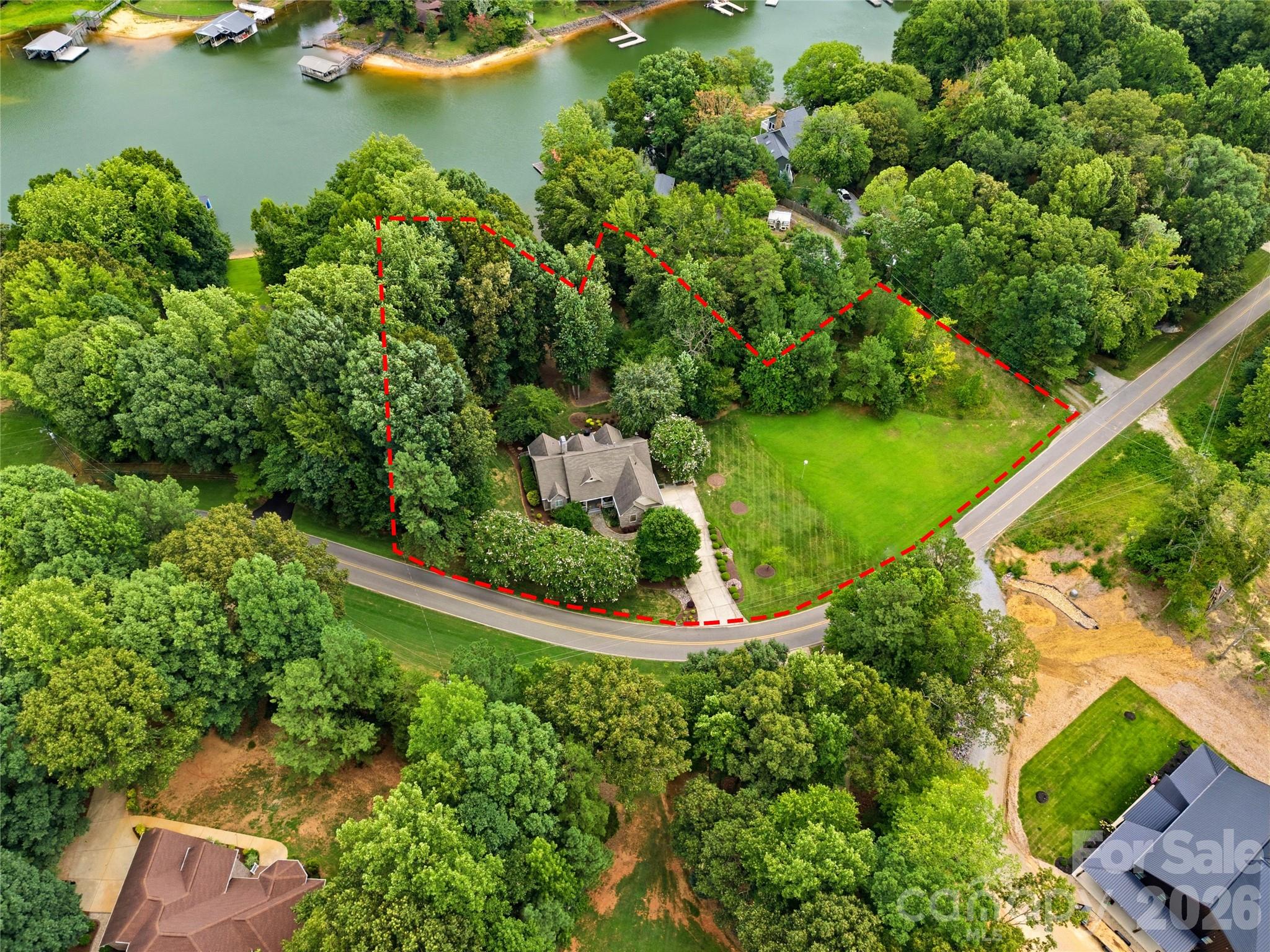 main property photo 4