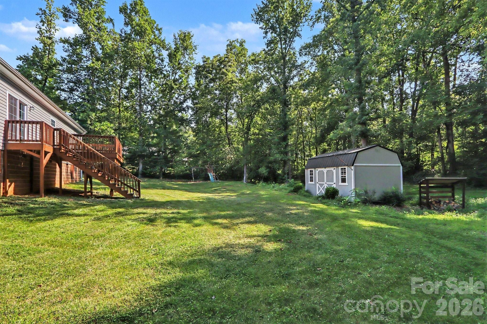 main property photo 27
