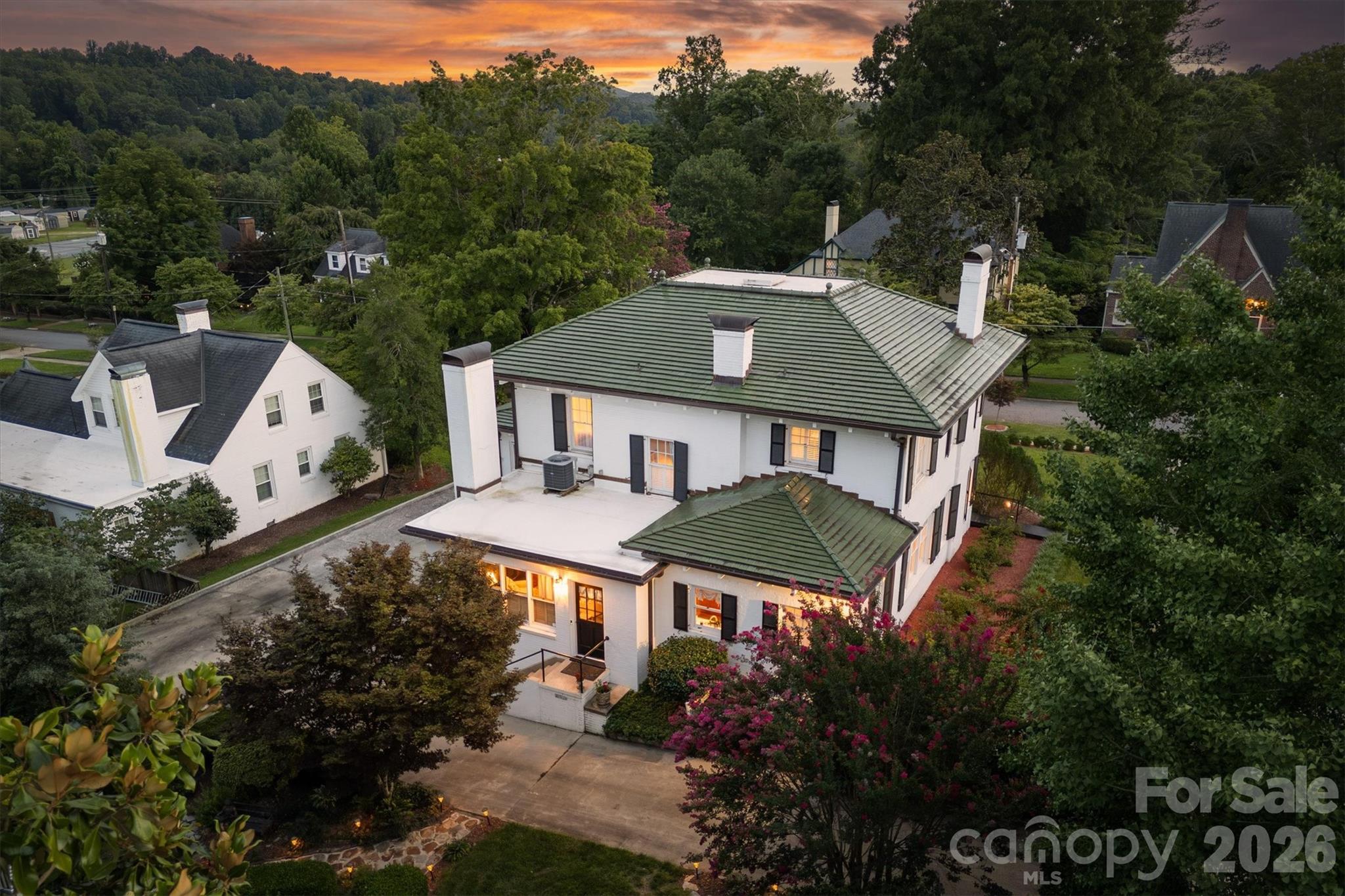 main property photo 39