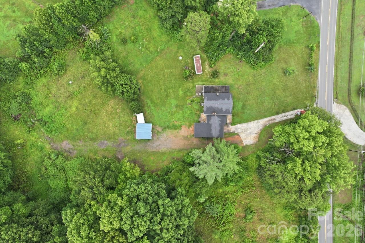 main property photo 41